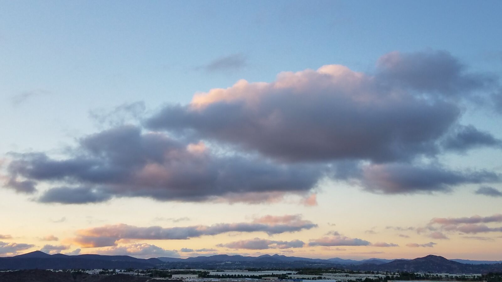 Samsung Galaxy S7 sample photo. Clouds, sunset, sky photography