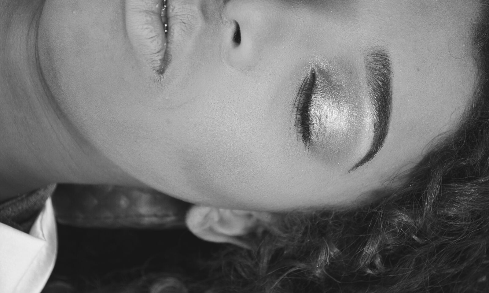Nikon D5100 sample photo. Artistic makeup, woman makeup photography