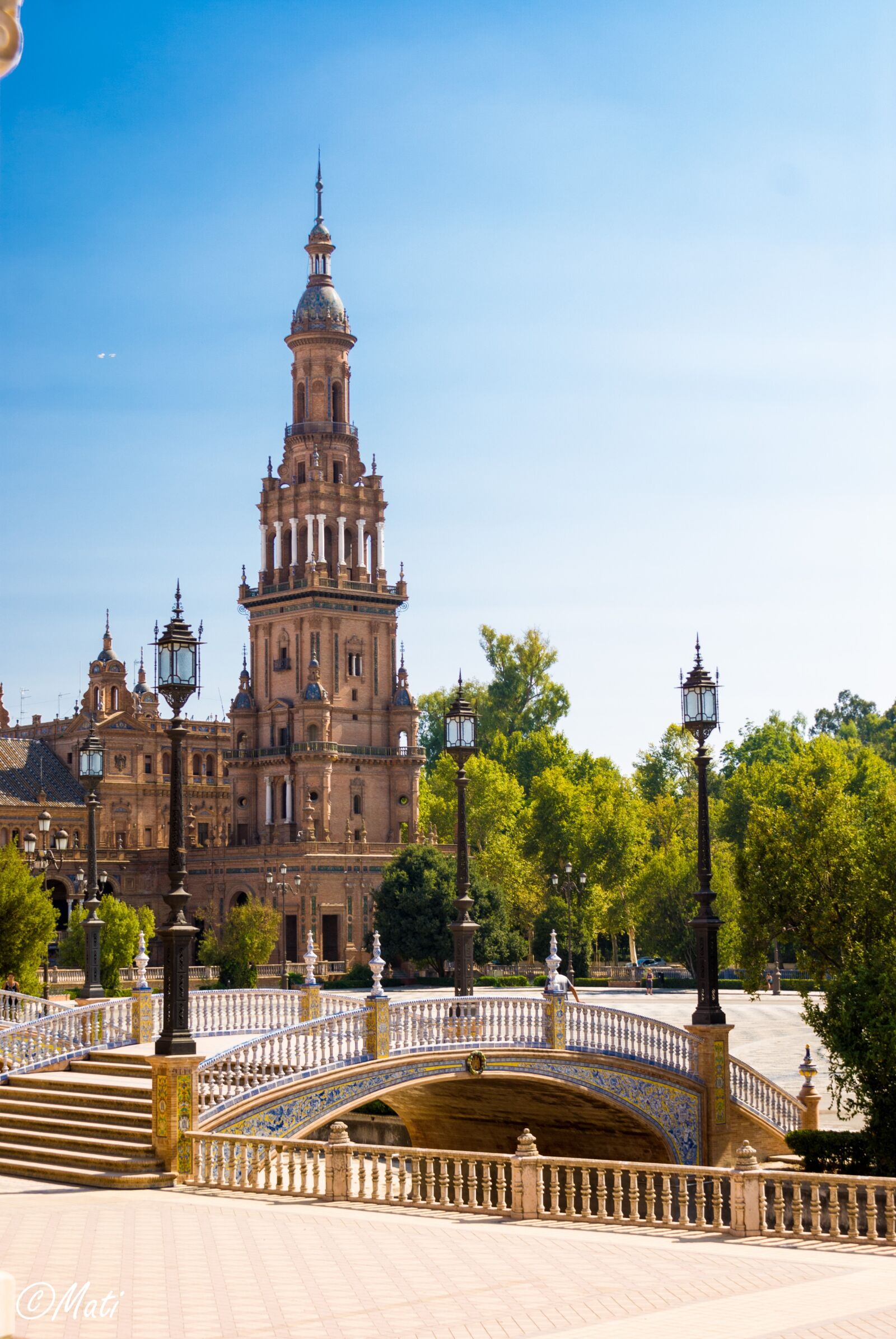 Sony Alpha DSLR-A100 sample photo. Seville, luisa, andalusia photography