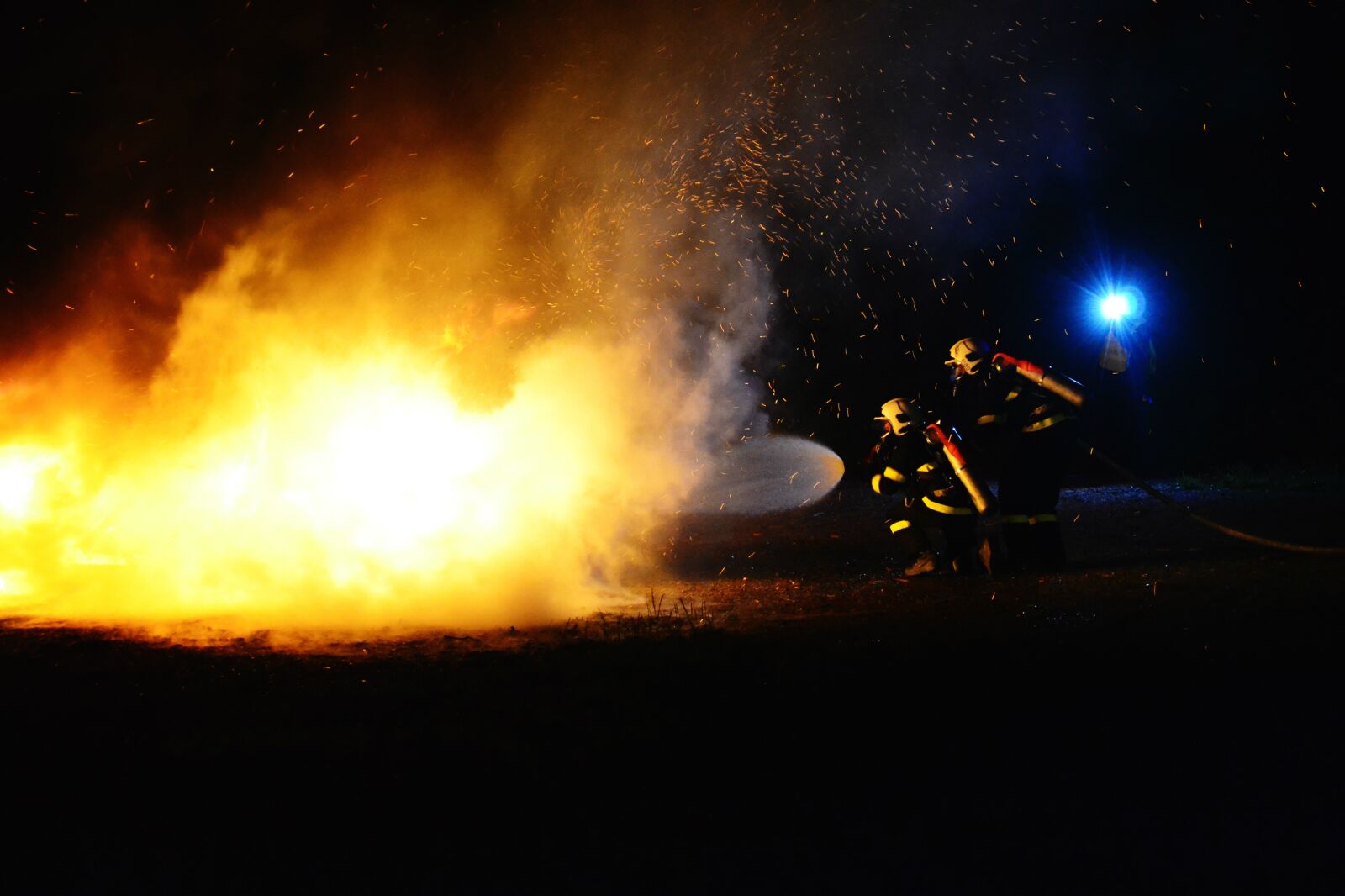 Nikon D3100 sample photo. Fire, firemen, fireman photography