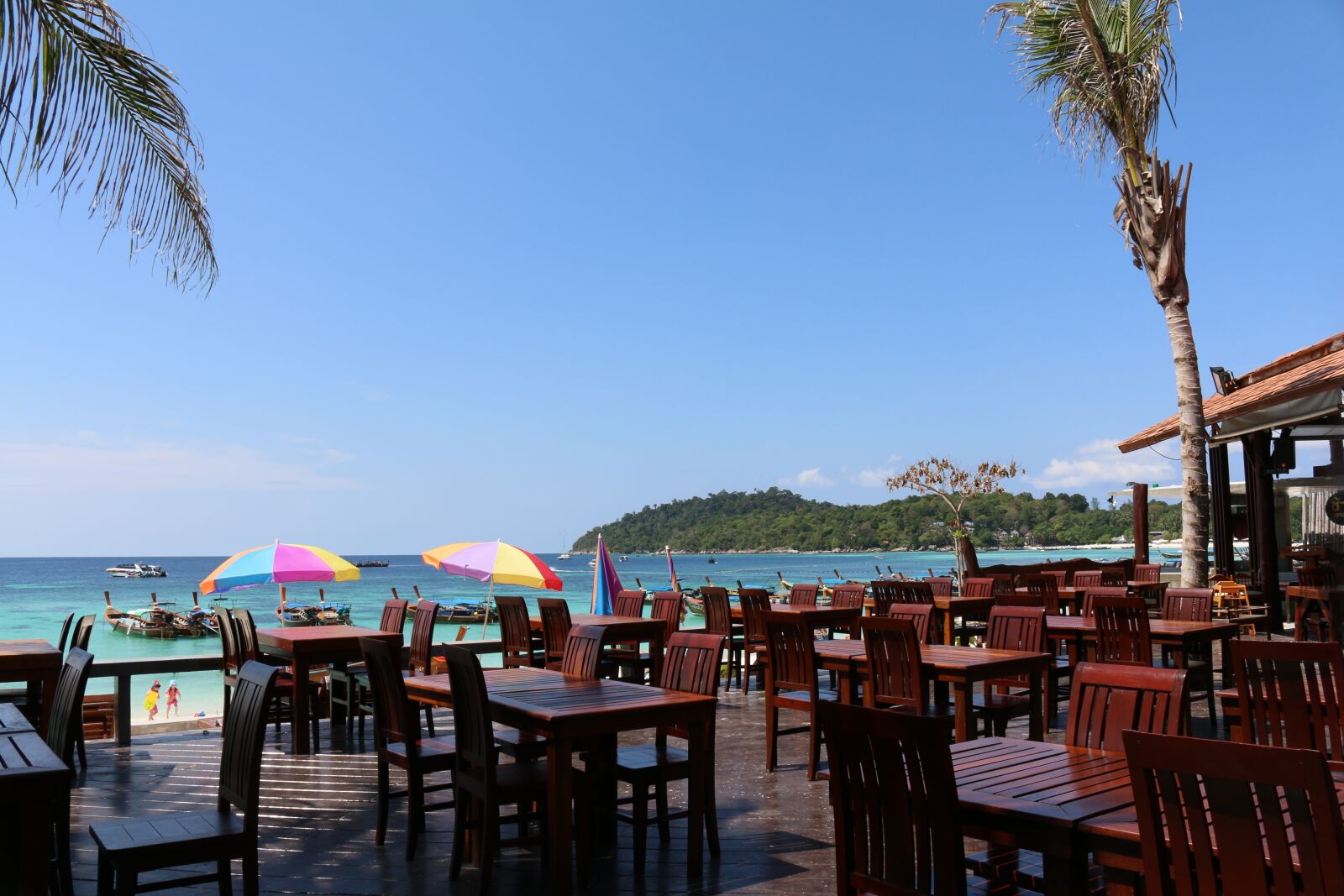 Canon EOS 70D sample photo. Sea, the balconies, beach photography