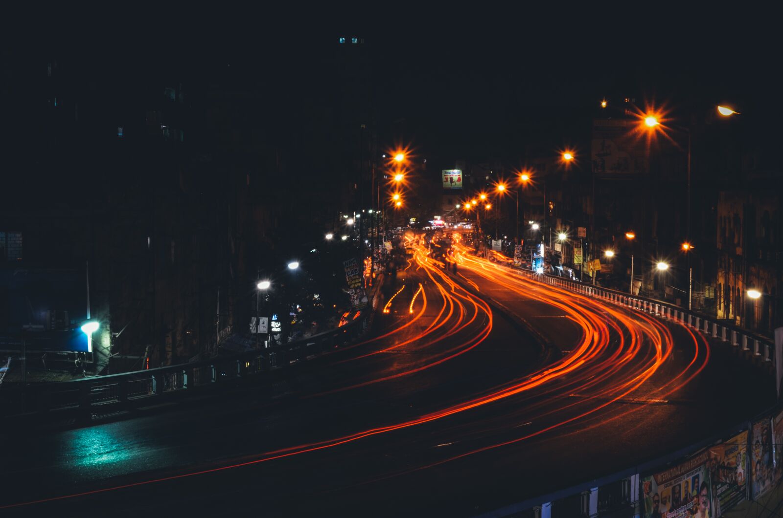 Nikon D5100 sample photo. Night, light, street photography
