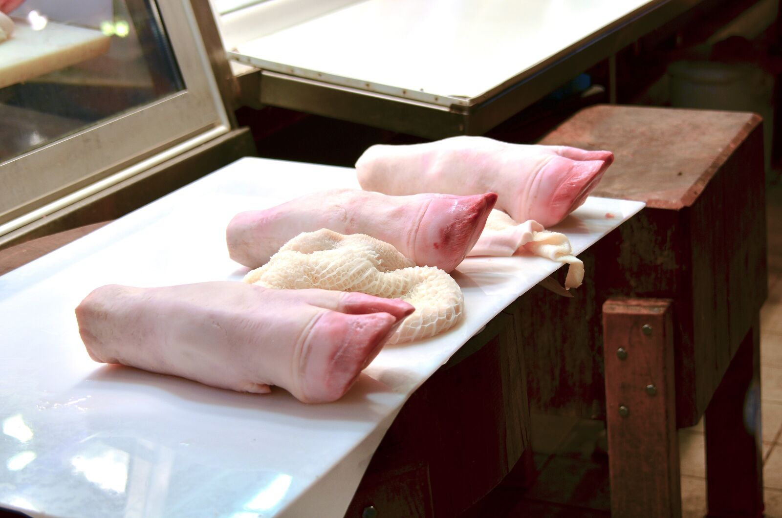 Nikon D7000 sample photo. Food, meat, market photography