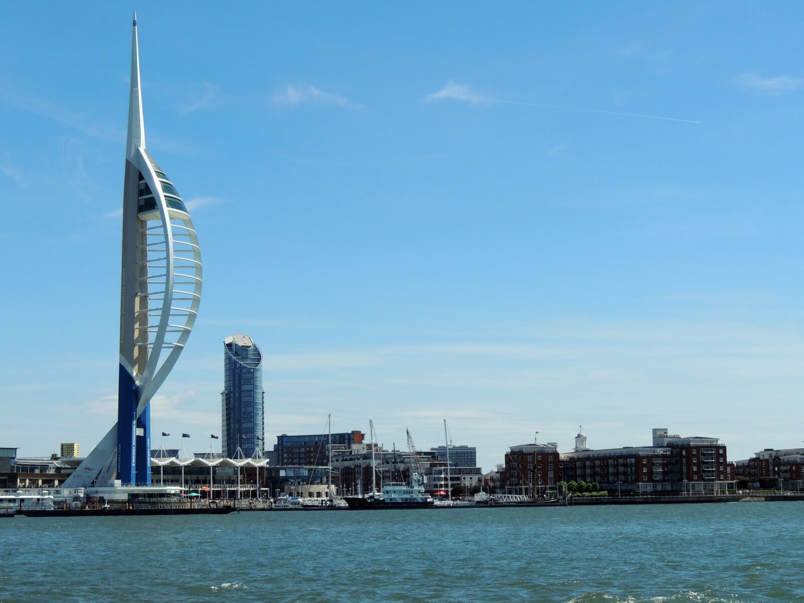 Nikon Coolpix P510 sample photo. Spinnaker tower, gosport, england photography