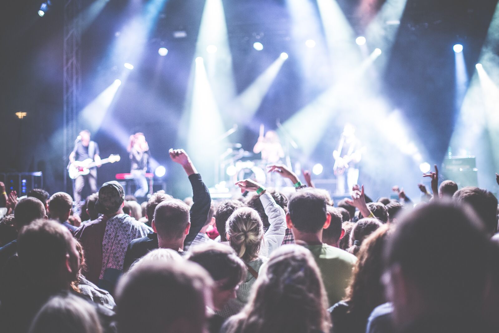 Canon EF 50mm F1.4 USM sample photo. Audience, band, celebration photography