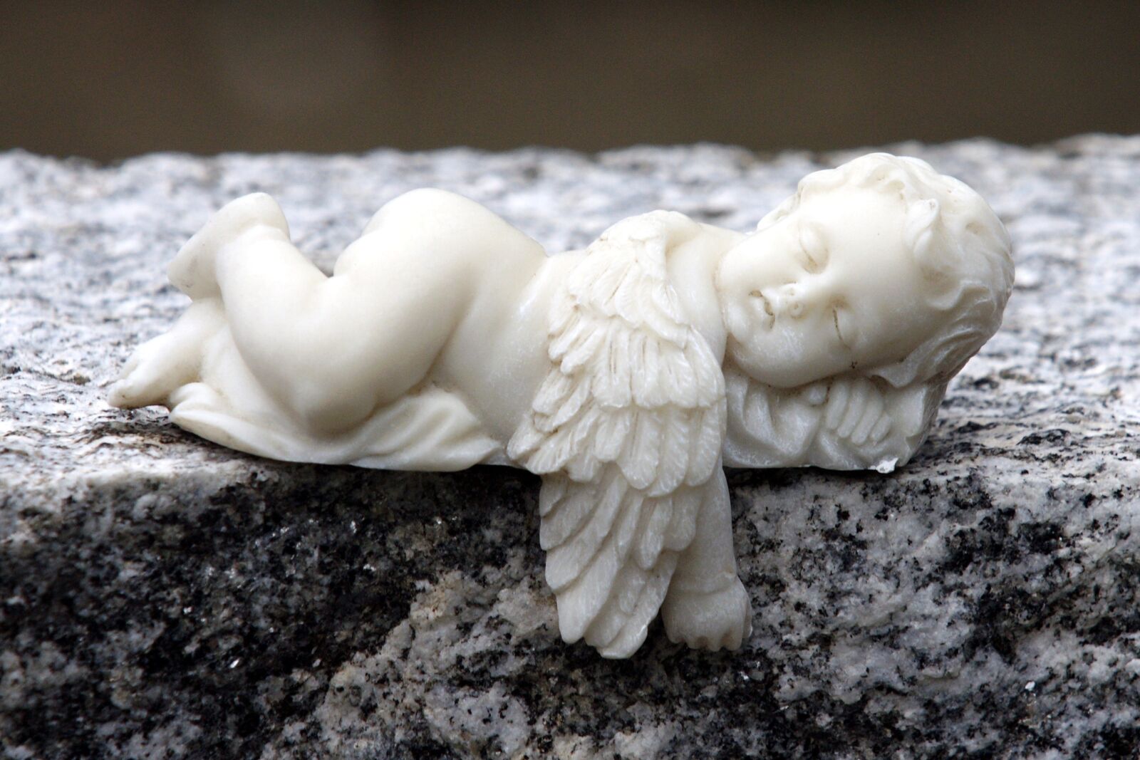 Sony Alpha DSLR-A700 sample photo. Angel, angel figure, cemetery photography