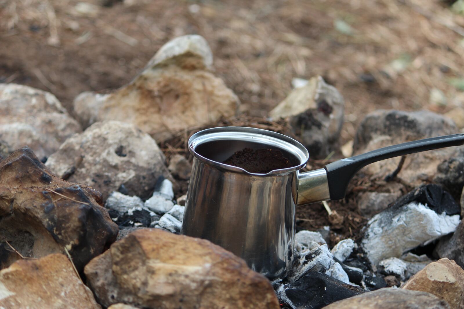 Canon EOS 600D (Rebel EOS T3i / EOS Kiss X5) sample photo. Coffee, finjan, coffee pot photography