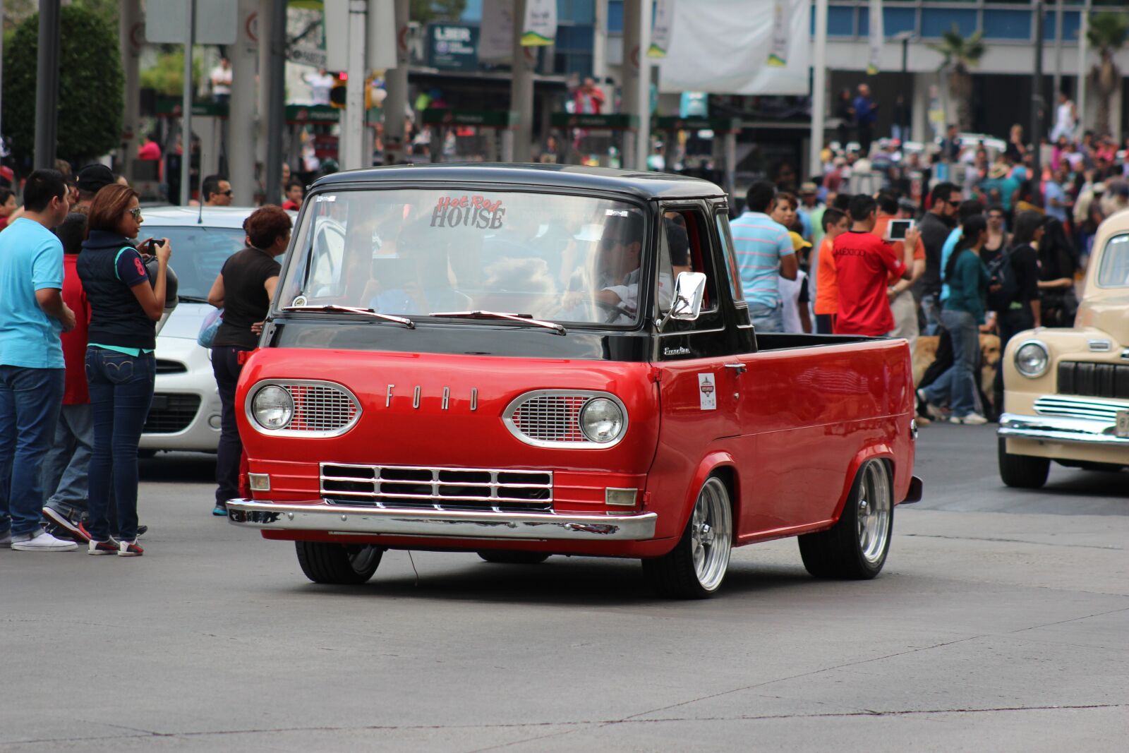 Canon EOS 600D (Rebel EOS T3i / EOS Kiss X5) sample photo. Ford, pick up, classic photography
