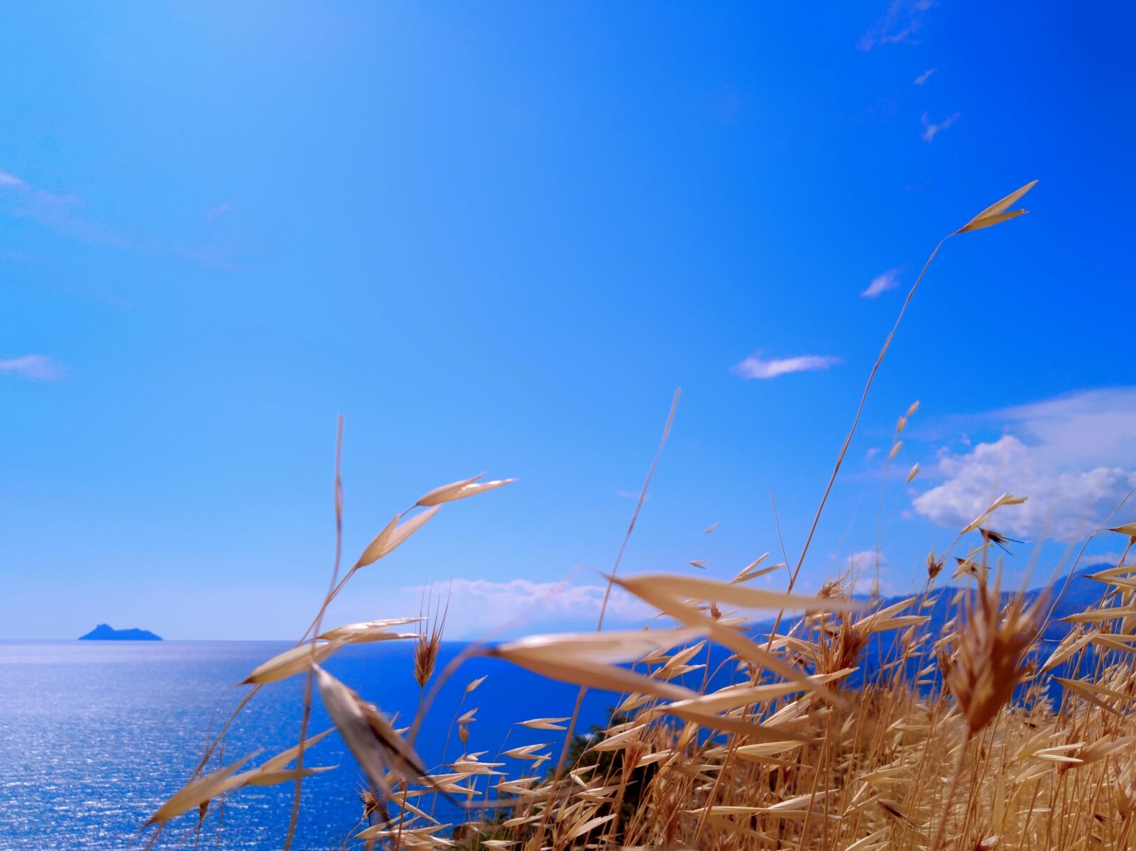 HUAWEI Y6 PRIME 2018 sample photo. Travel, beach, komos photography