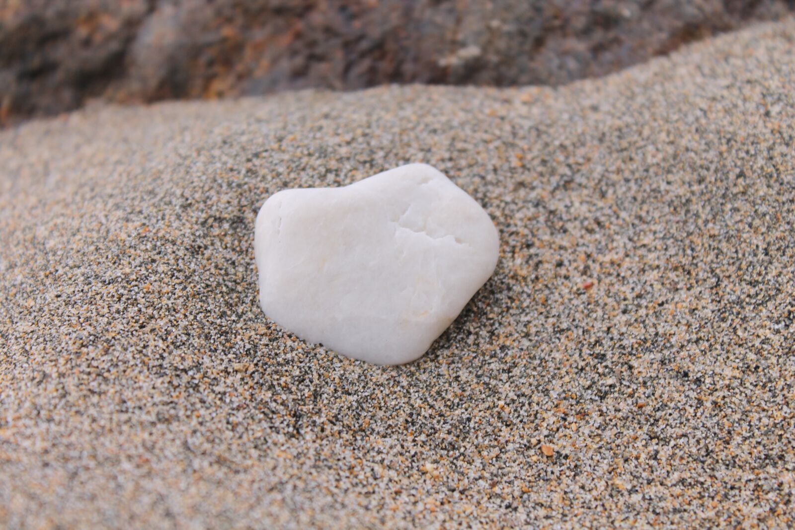 Canon EOS 1100D (EOS Rebel T3 / EOS Kiss X50) sample photo. Sand, nature, beach photography
