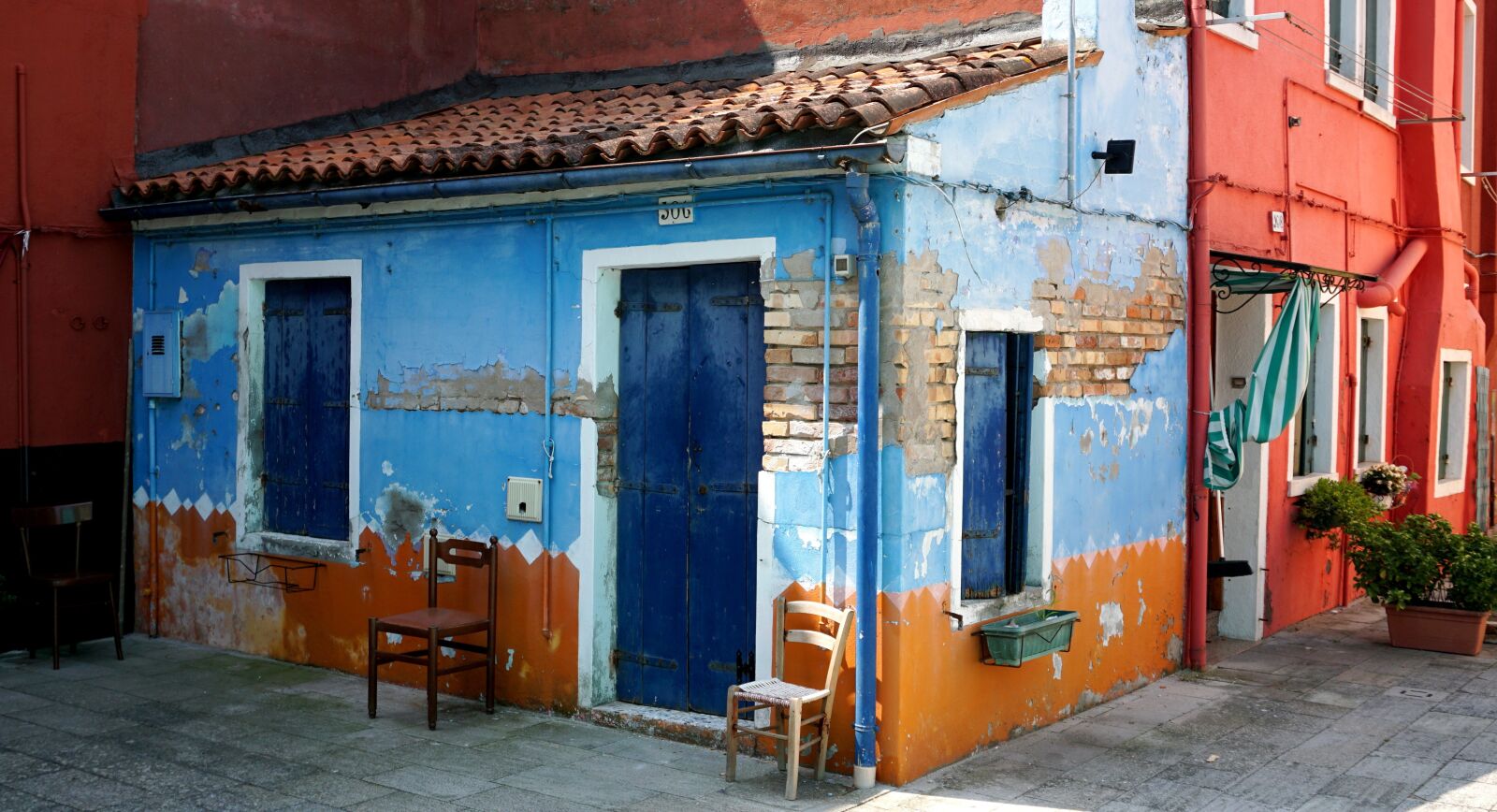 Sony a6000 sample photo. House, small, tiny photography