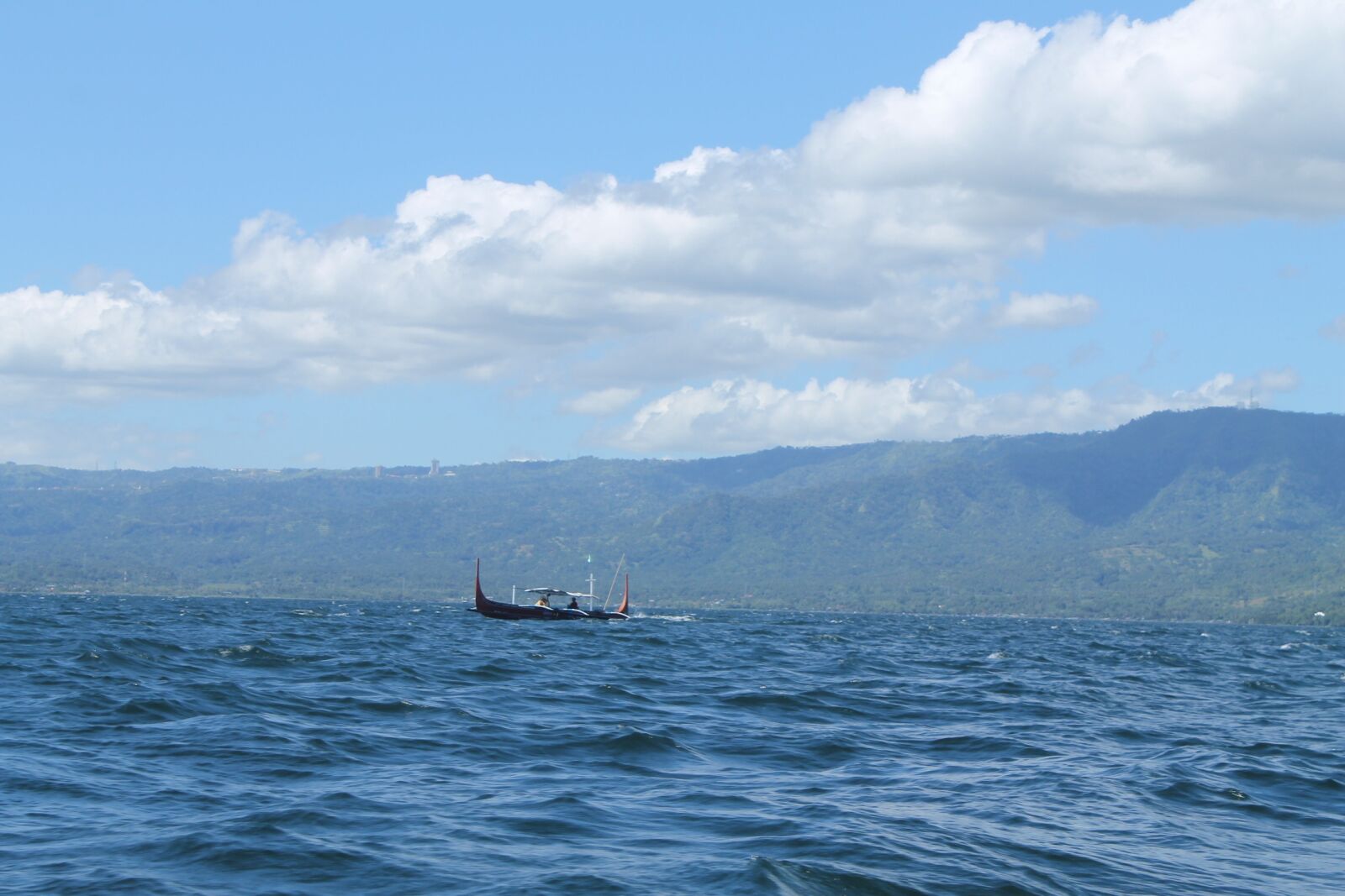 Canon EOS 1100D (EOS Rebel T3 / EOS Kiss X50) sample photo. Taal, volcano, lake photography