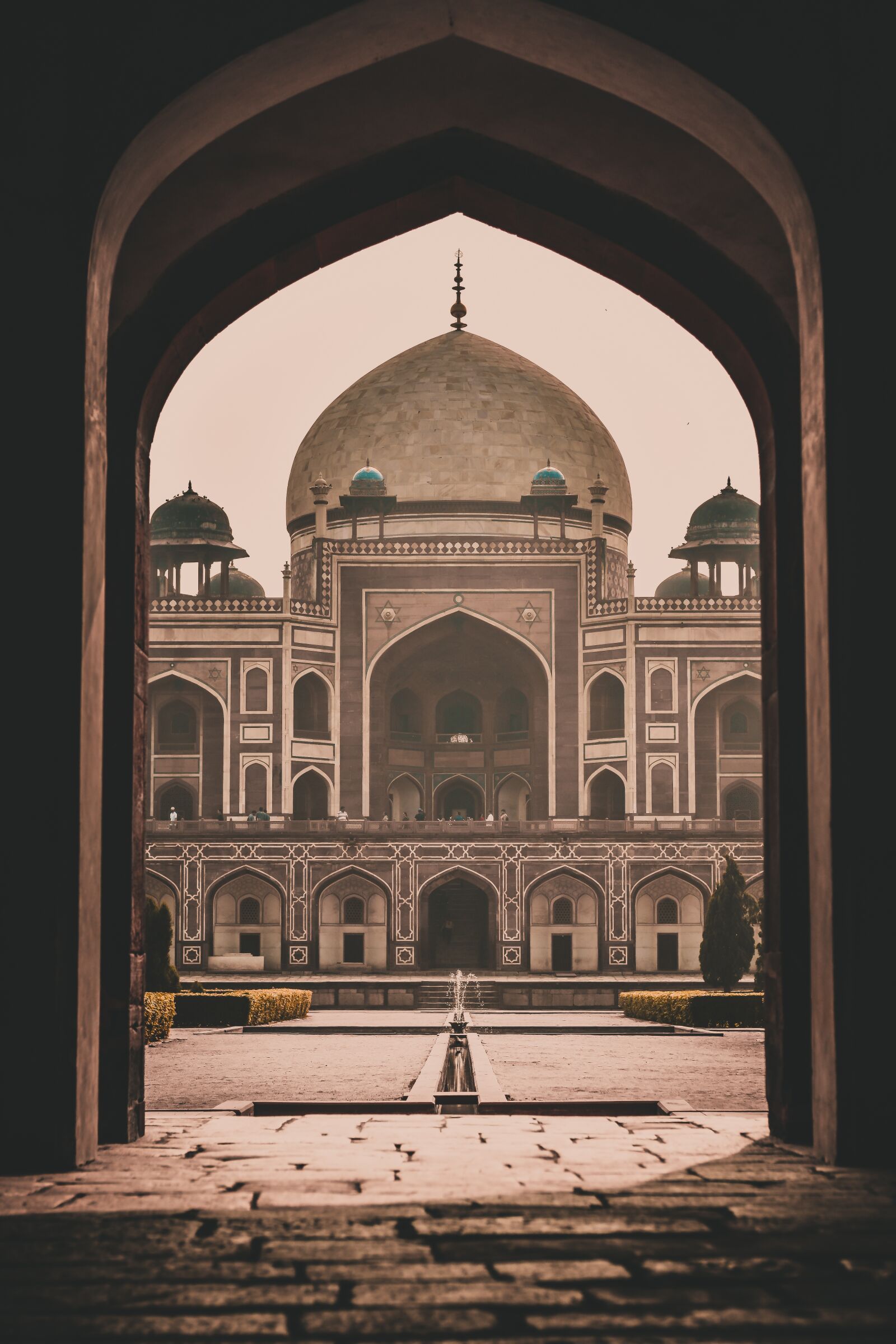 Nikon D5600 sample photo. Humayun tomb, humayun, old photography