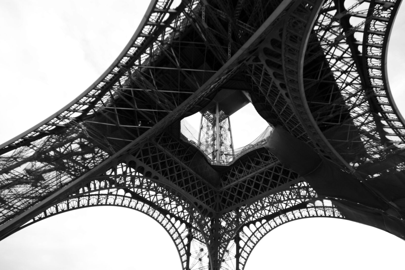 Canon EOS 450D (EOS Rebel XSi / EOS Kiss X2) sample photo. Architecture, travel, paris photography