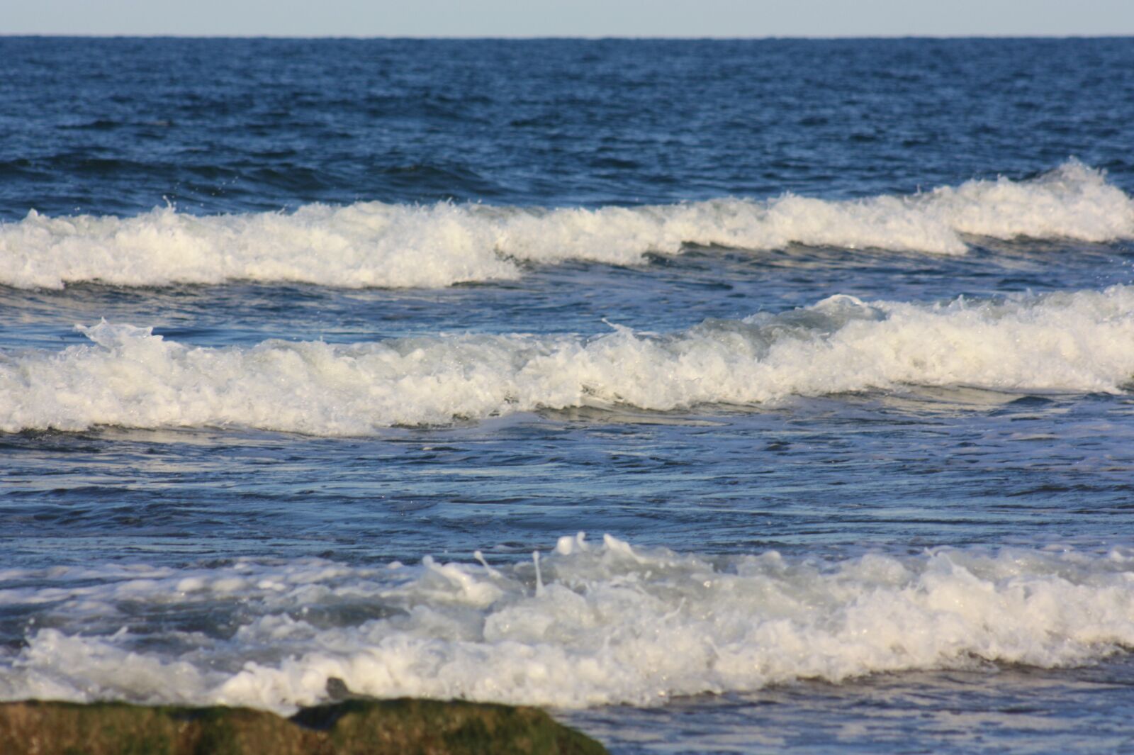 Canon EOS 450D (EOS Rebel XSi / EOS Kiss X2) sample photo. Wave, sea, water photography