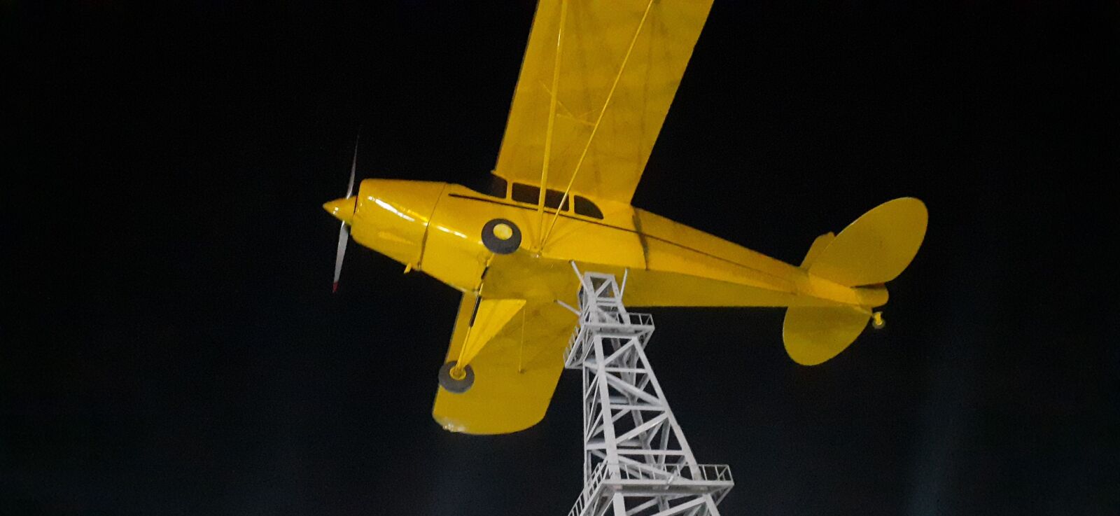 Samsung Galaxy A20 sample photo. Aircraft, shell, air photography