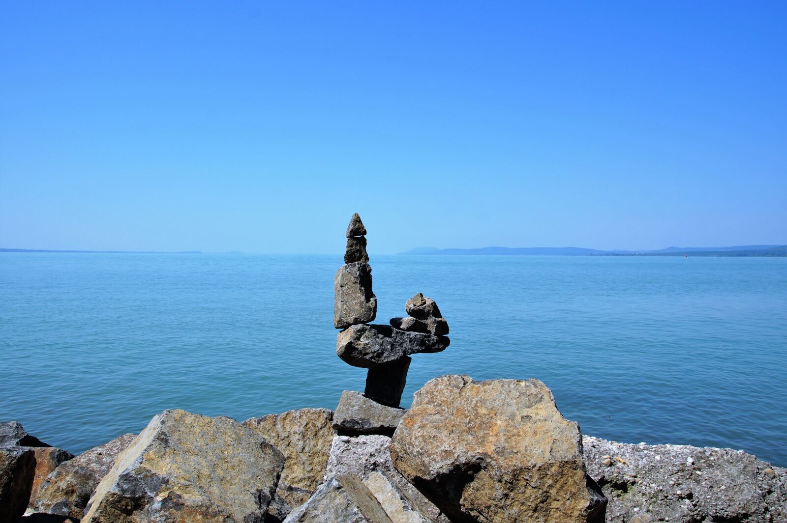 Sony SLT-A58 sample photo. Stones, balance, even photography