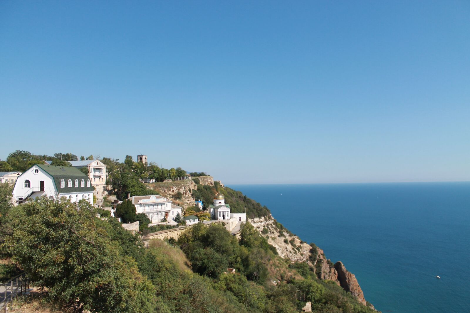 Canon EOS 1100D (EOS Rebel T3 / EOS Kiss X50) sample photo. Monastery, san jorge, crimea photography