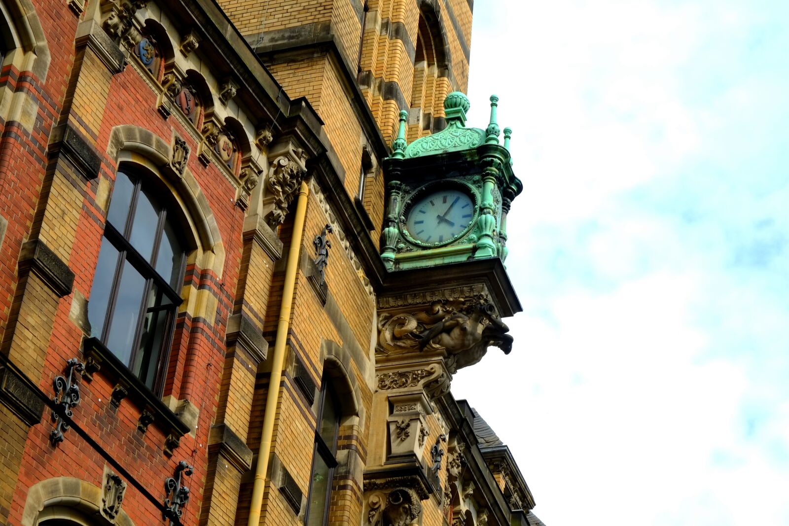 Fujifilm X-E1 sample photo. Clock, old clock, old photography