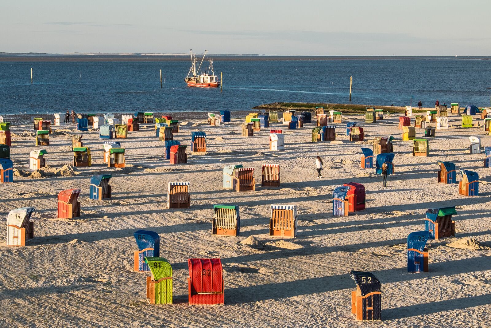 Fujifilm X-T1 + Fujifilm XF 16-55mm F2.8 R LM WR sample photo. East frisia, coast, north photography