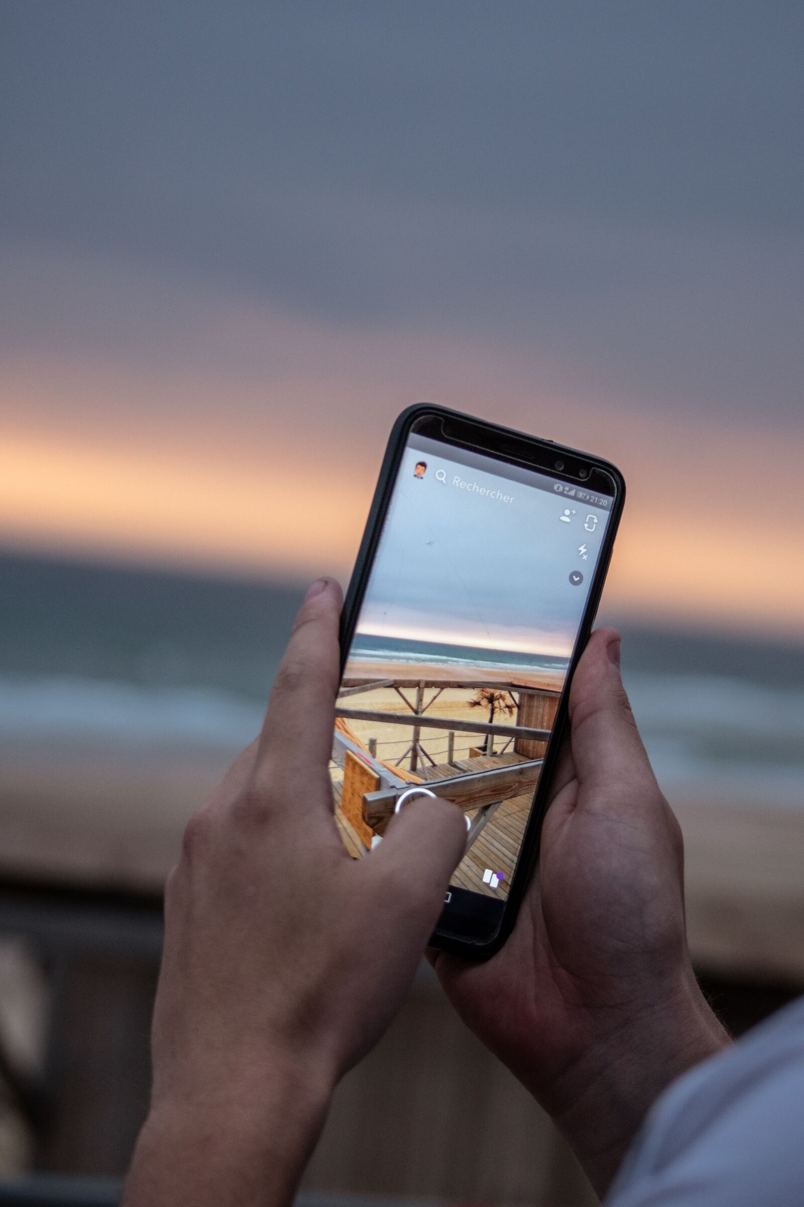 Nikon D7500 sample photo. Phone, beach, picture photography
