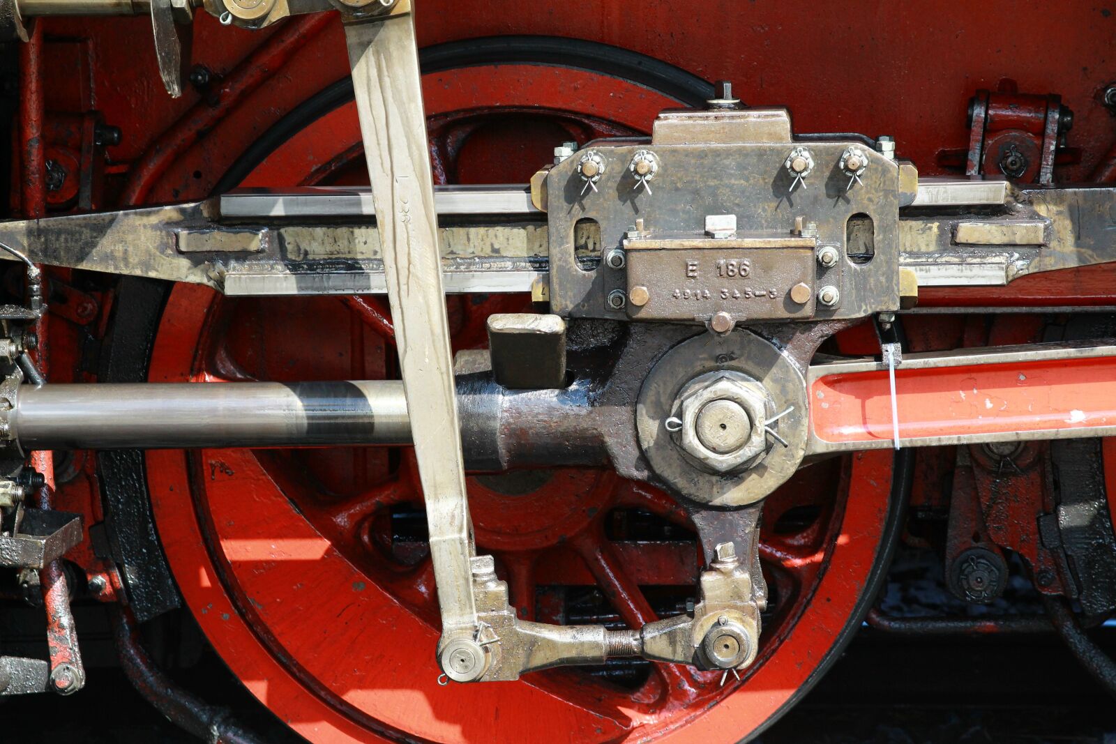 Canon EOS 600D (Rebel EOS T3i / EOS Kiss X5) sample photo. Steam locomotive, locomotive, train photography