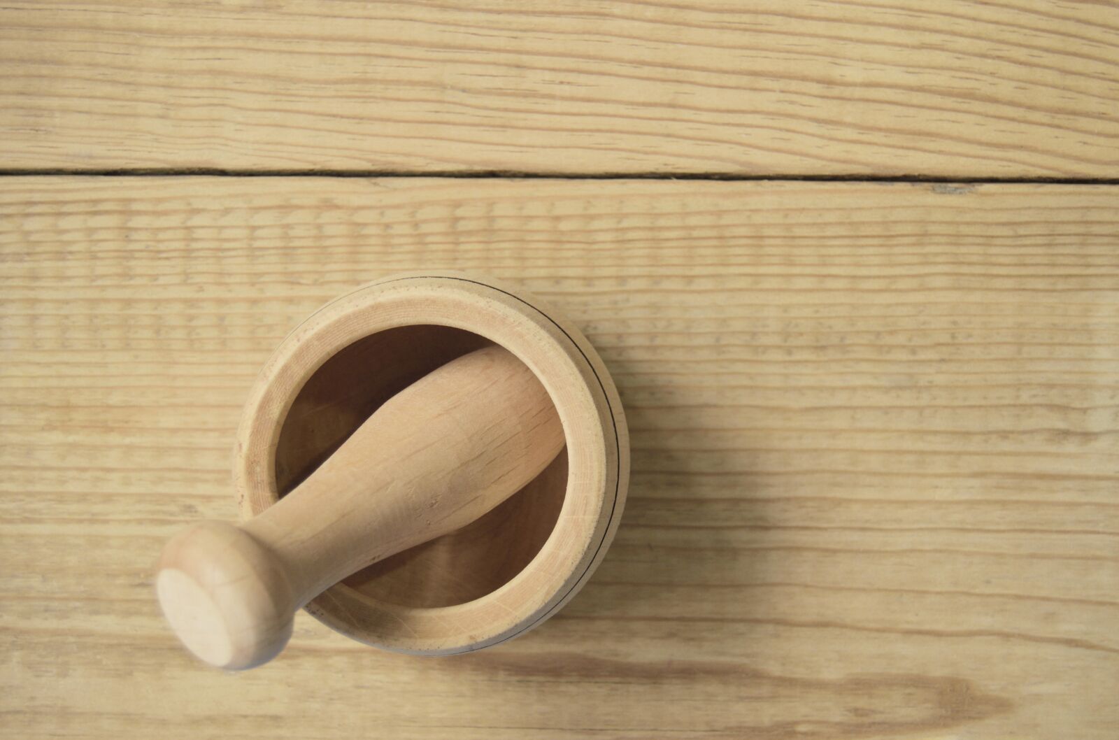 Nikon D3200 sample photo. Mortar, wood, kitchen utensil photography