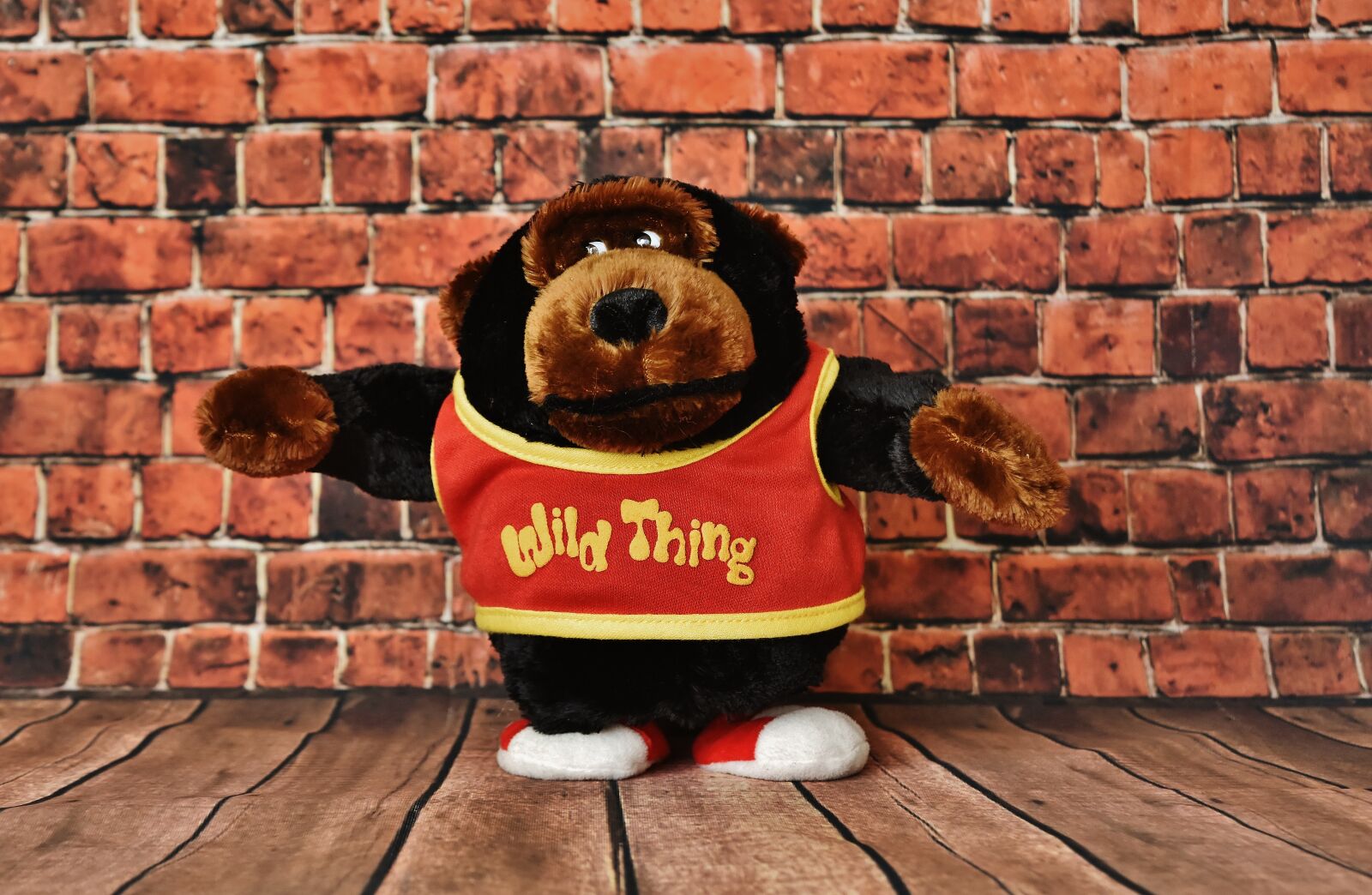 Nikon D7200 sample photo. Soft toy, gorilla, funny photography