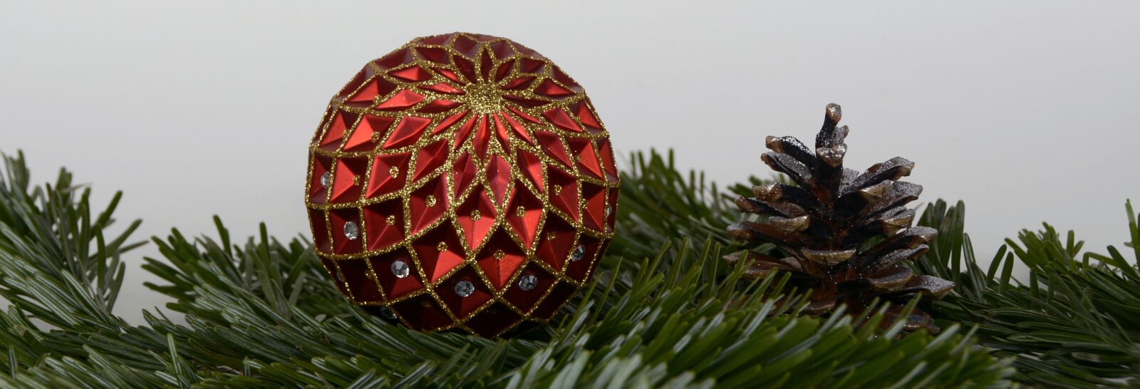 Nikon D7100 sample photo. Christmas balls, christmas, christmas photography