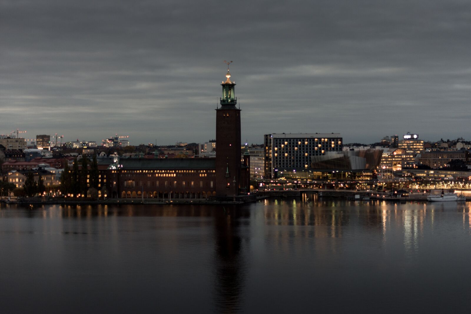 Nikon D7200 sample photo. Water, city, travel photography