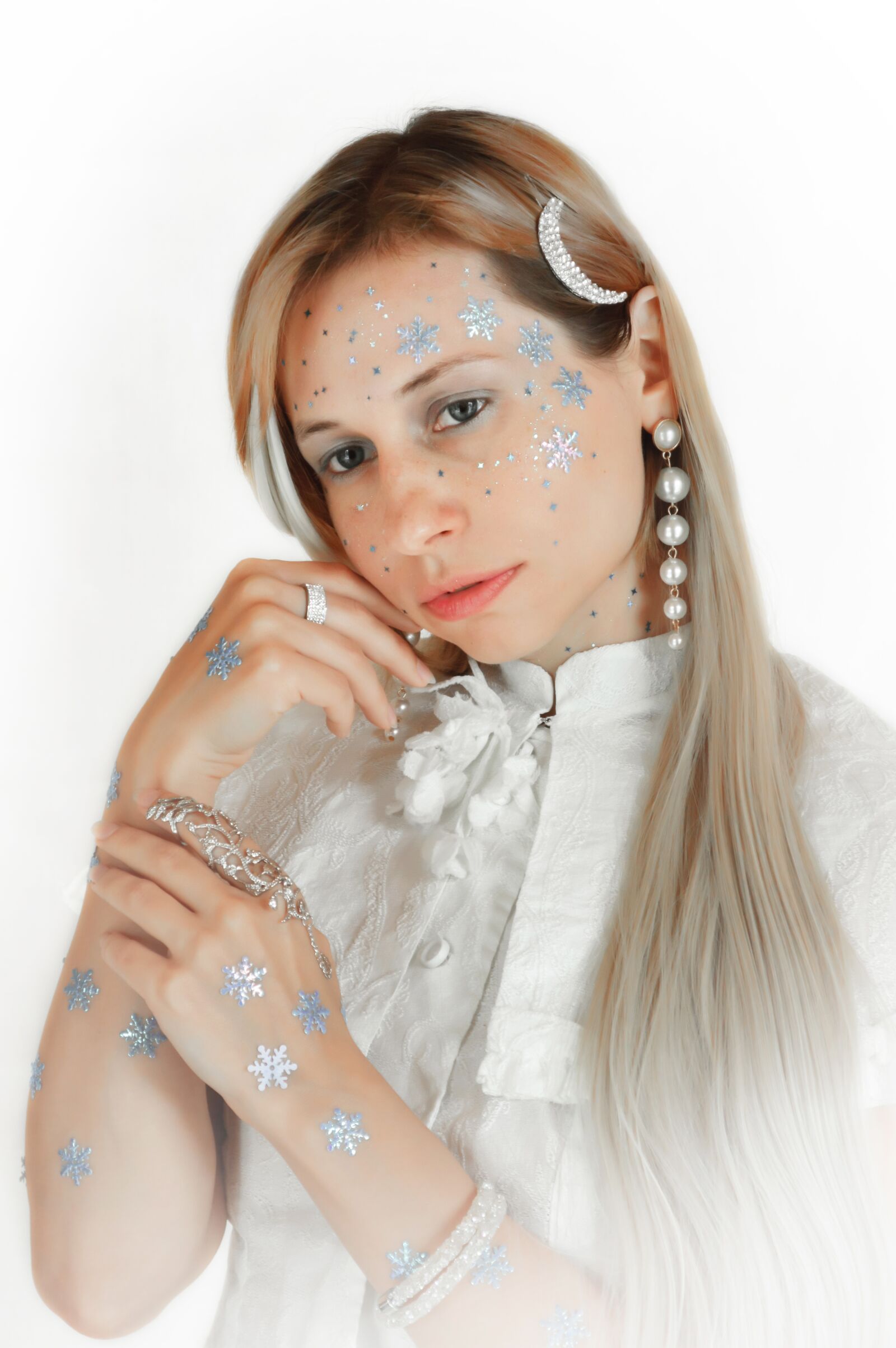 Nikon D3200 sample photo. White, makeup, body painting photography