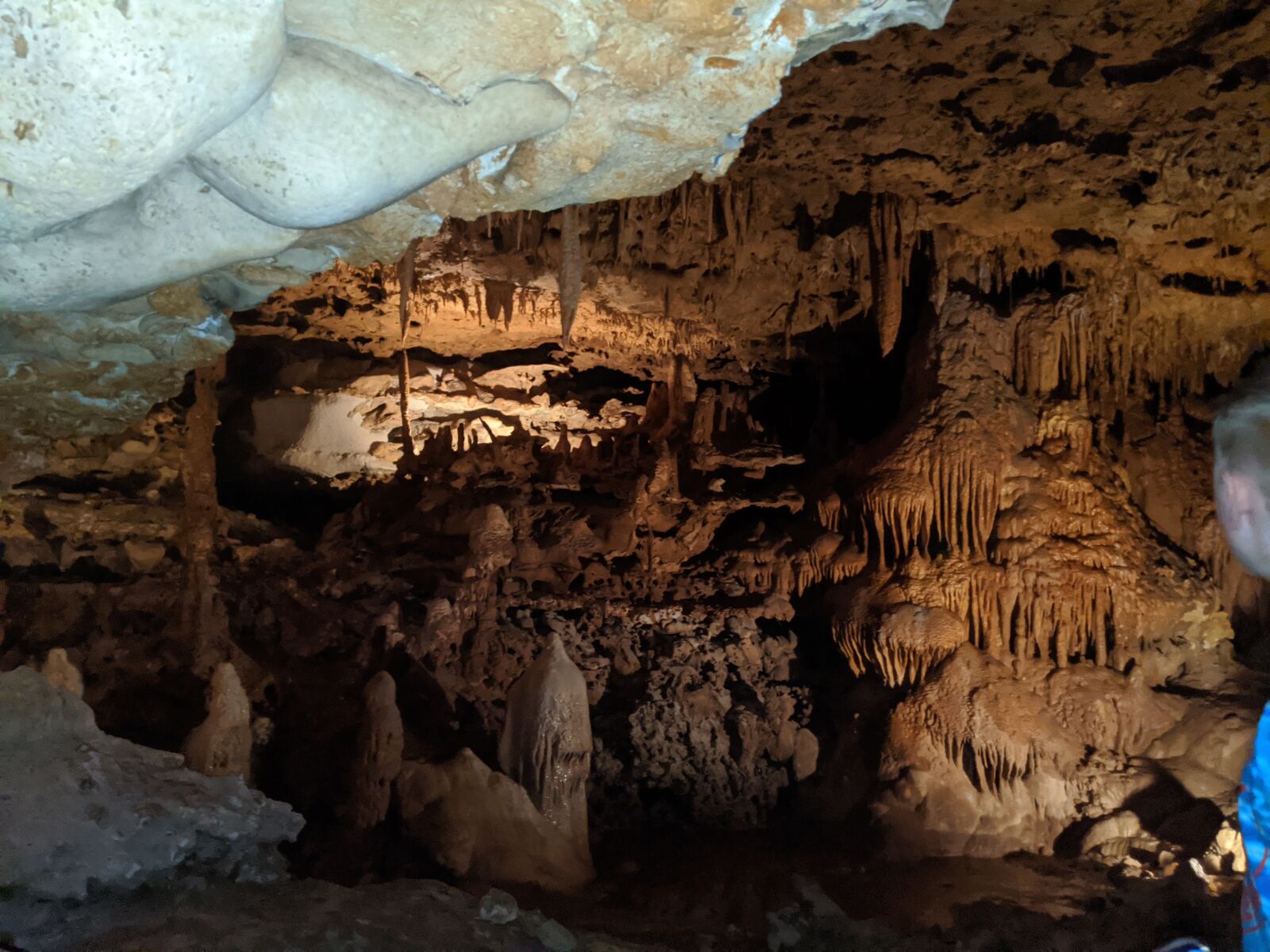 Google Pixel 3a XL sample photo. Caves, underground, cavern photography