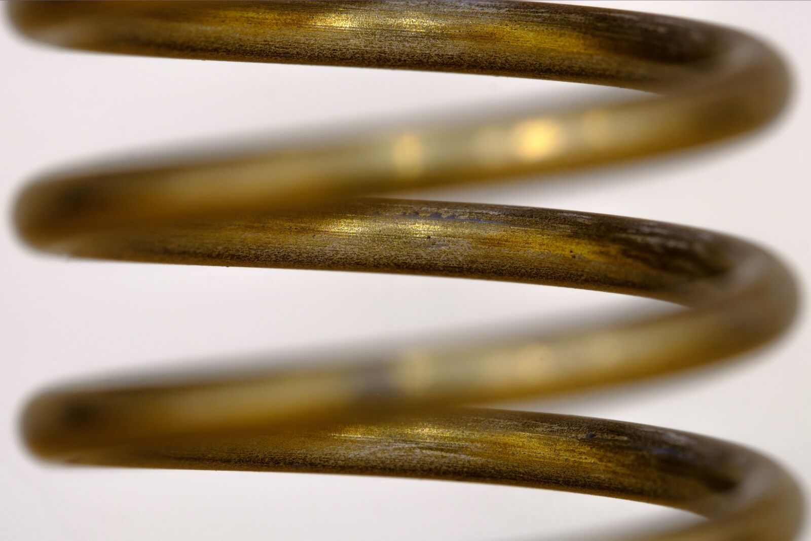 Fujifilm X-T2 + Fujifilm XF 80mm F2.8 R LM OIS WR Macro sample photo. Feather, spring, steel photography