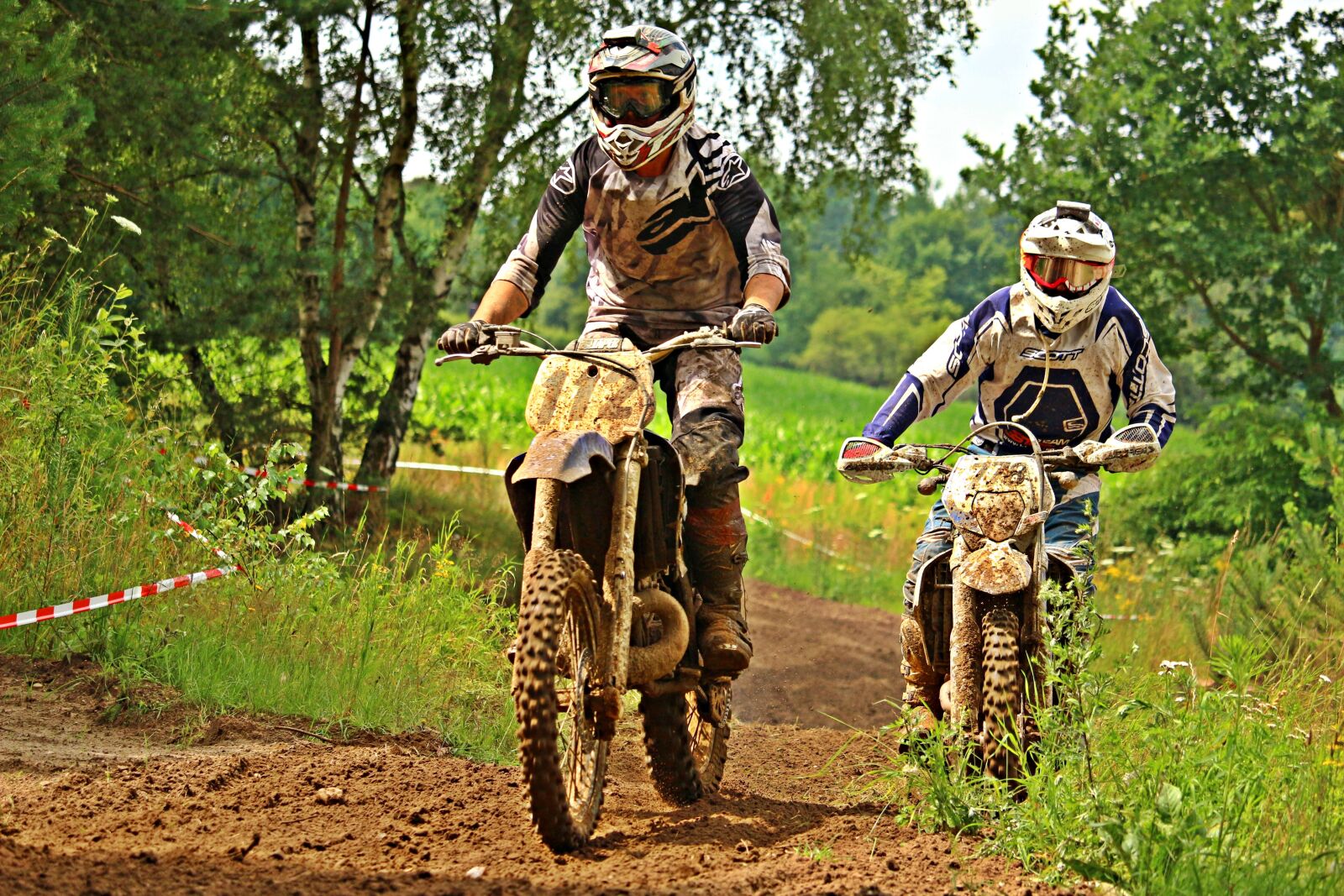 Canon EOS 100D (EOS Rebel SL1 / EOS Kiss X7) sample photo. Dirtbike, enduro, motocross photography