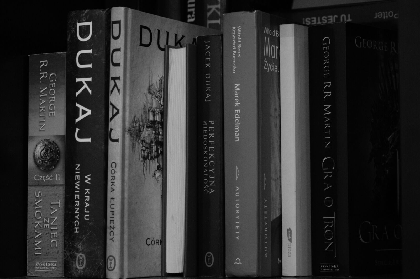 Nikon D3200 sample photo. Book, night photography