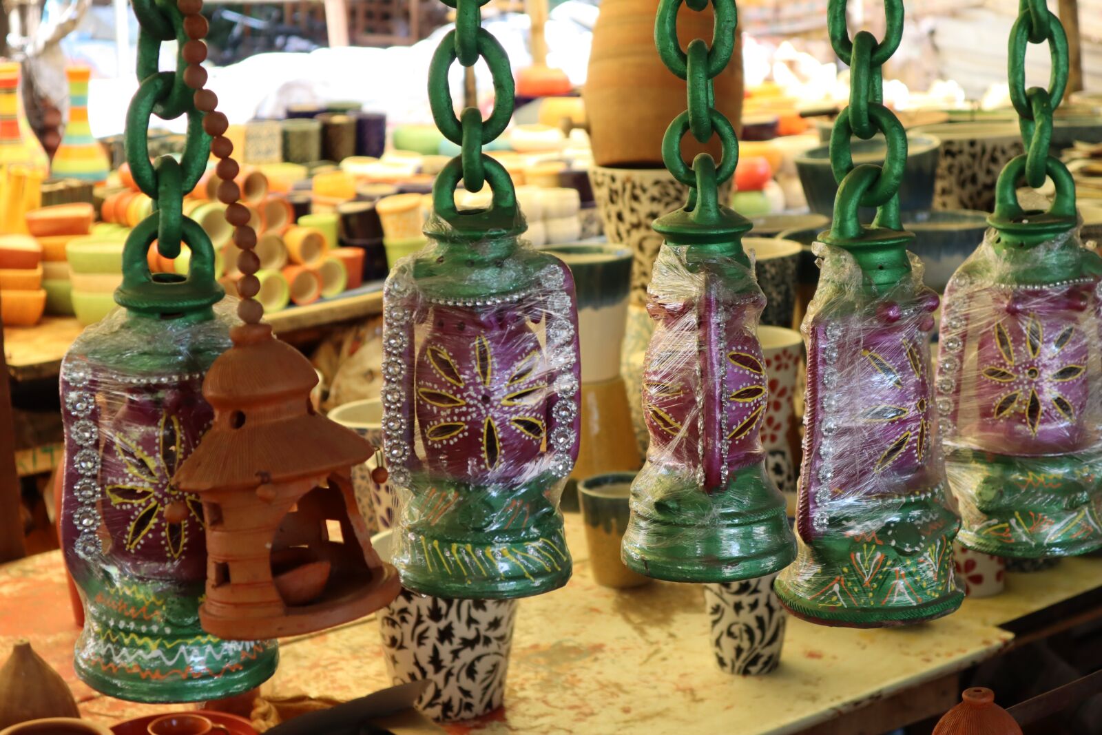 Canon EF-M 15-45mm F3.5-6.3 IS STM sample photo. Decoration, decorative, clay-art photography