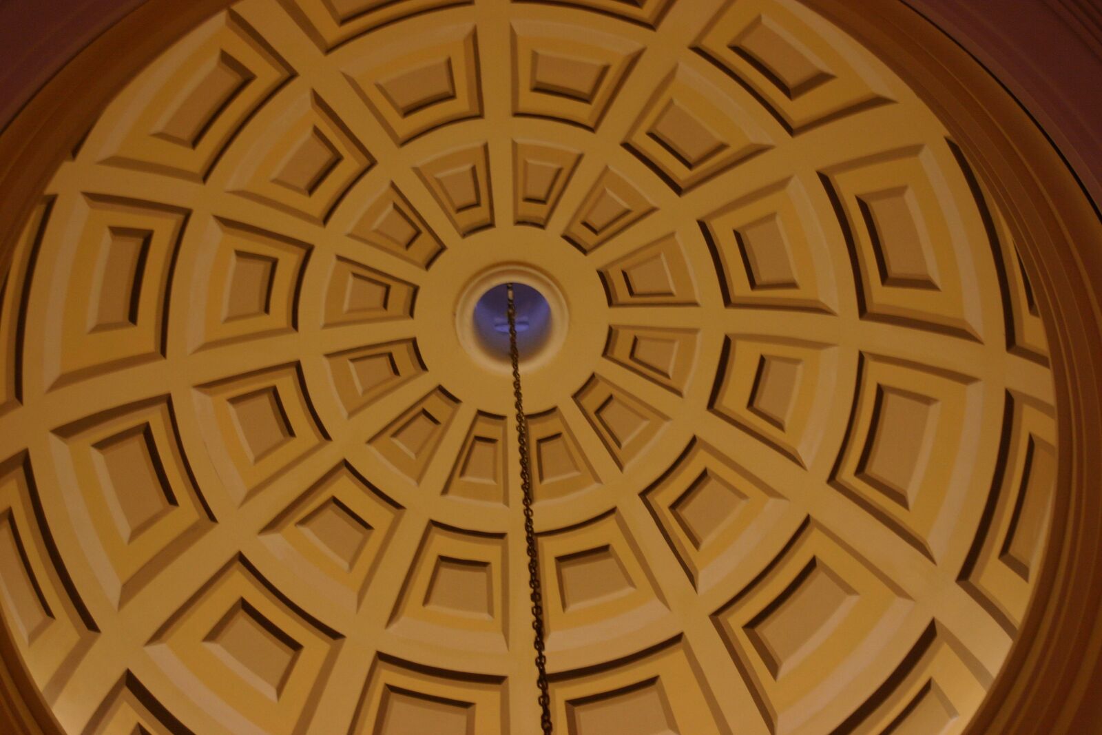 Canon EOS 300D (EOS Digital Rebel / EOS Kiss Digital) sample photo. Dome, ceiling, design photography