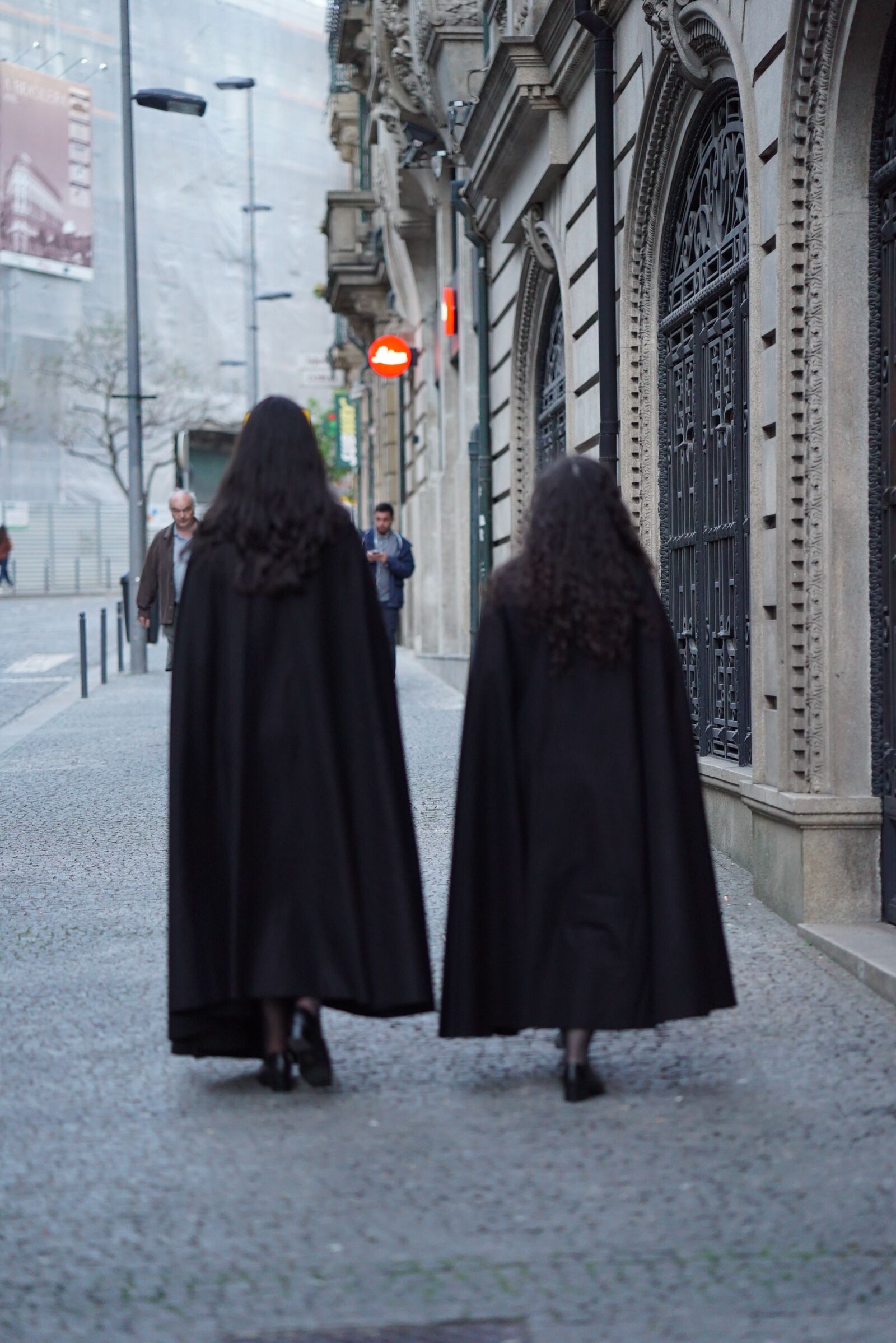ZEISS Batis 85mm F1.8 sample photo. Porto, harry potter, garment photography