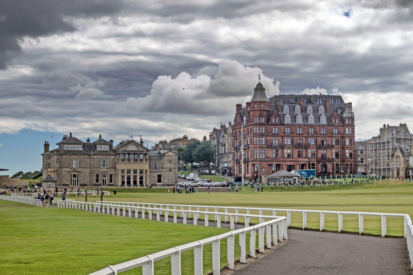 Olympus OM-D E-M10 sample photo. St andrews, old course photography