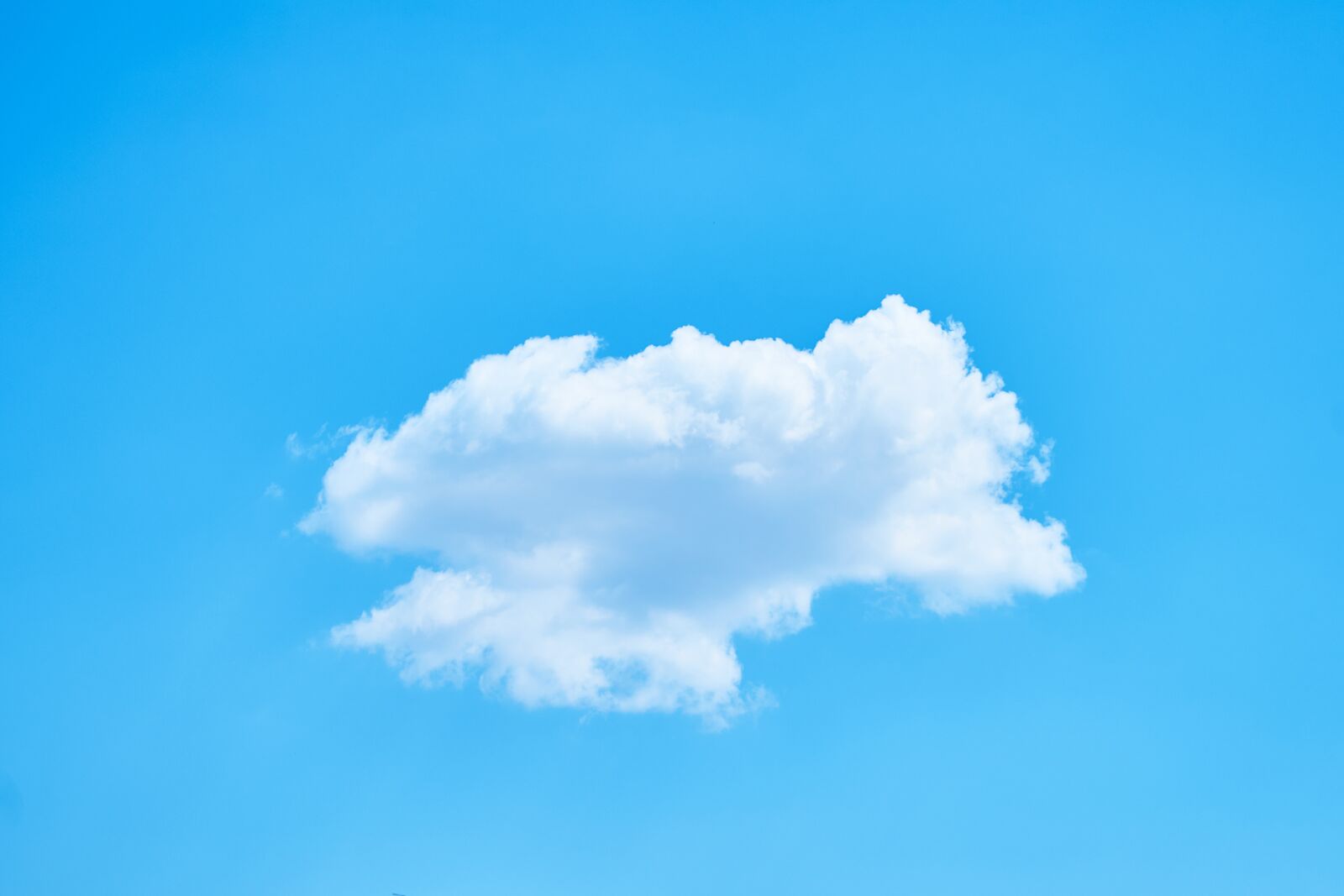 Sony a7R II sample photo. Cloud, single, blue photography