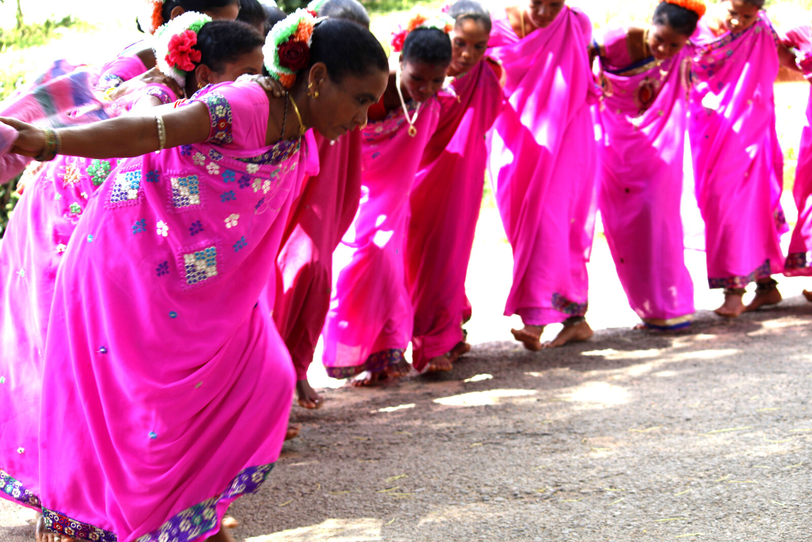 Canon EOS 1300D (EOS Rebel T6 / EOS Kiss X80) sample photo. Beats, beauty, contrast, dance photography