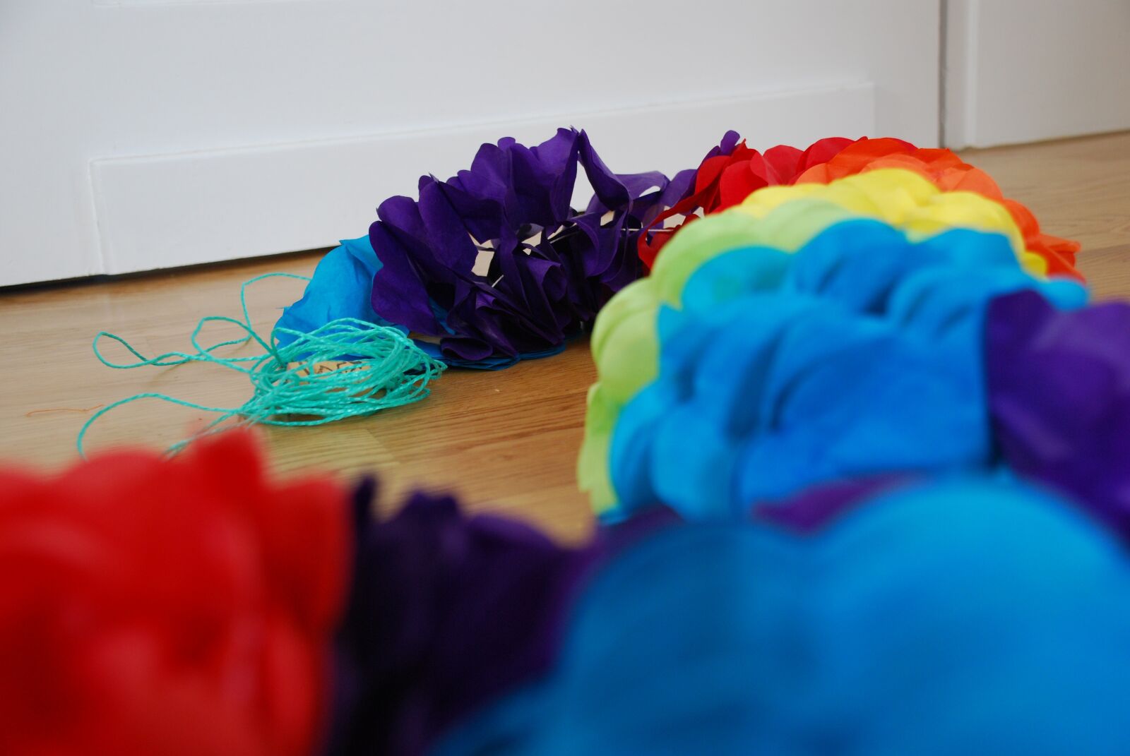 Nikon D80 sample photo. Garland, colorful, paper photography