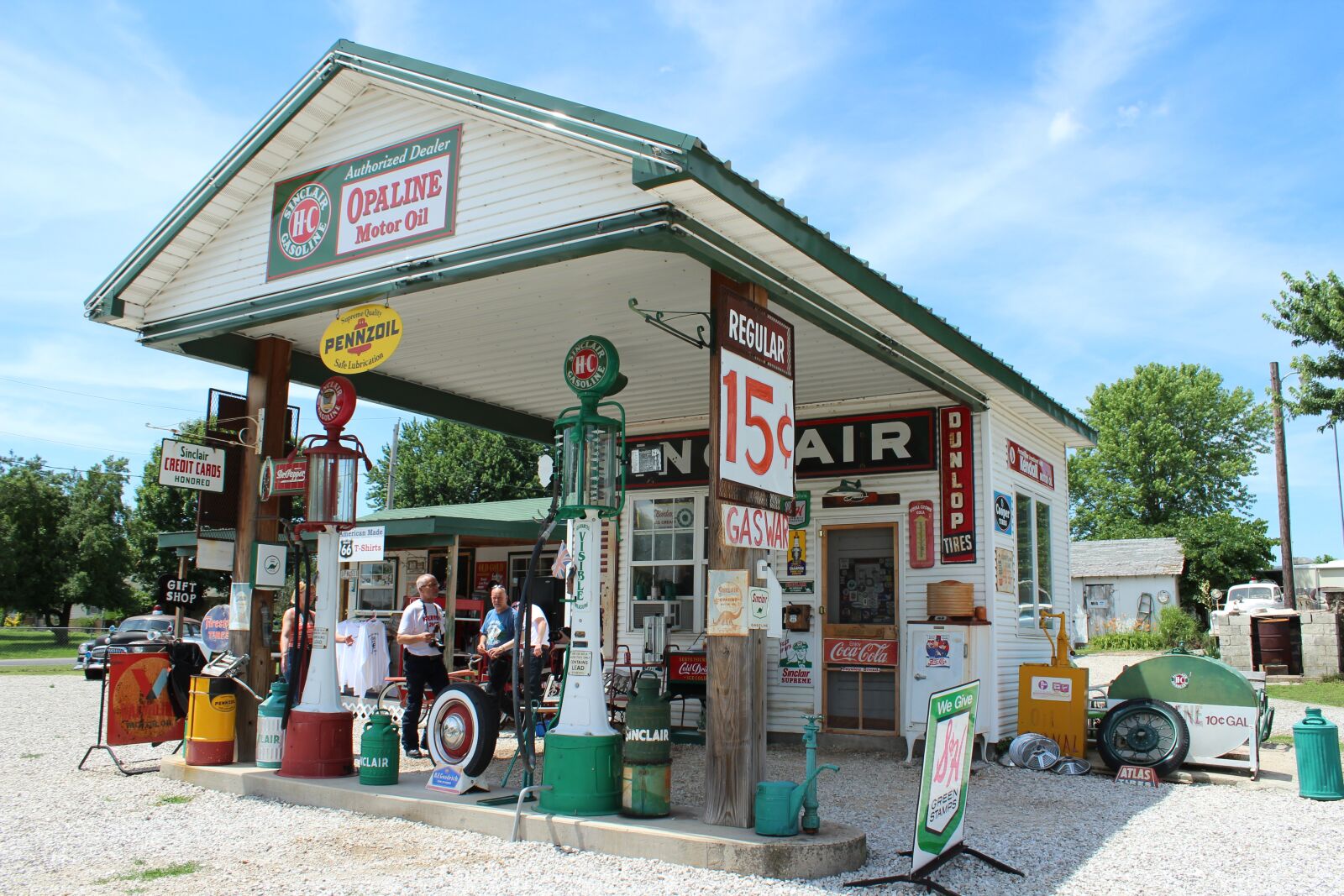 Canon EOS 600D (Rebel EOS T3i / EOS Kiss X5) sample photo. Route 66, usa, gas station photography