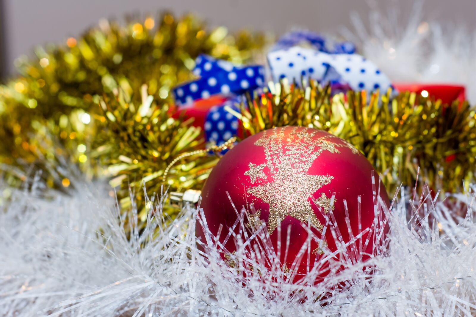 Nikon D7200 sample photo. Christmas presents, happy new photography
