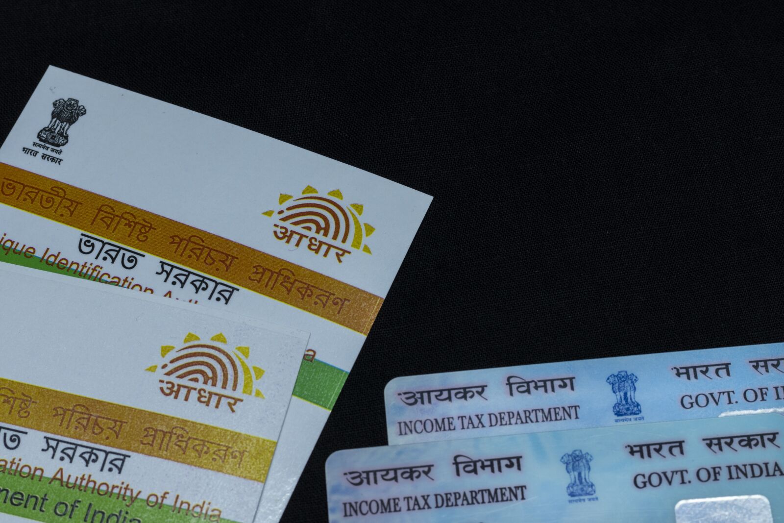 Canon EOS 250D (EOS Rebel SL3 / EOS Kiss X10 / EOS 200D II) sample photo. Aadhaar, identity, card photography