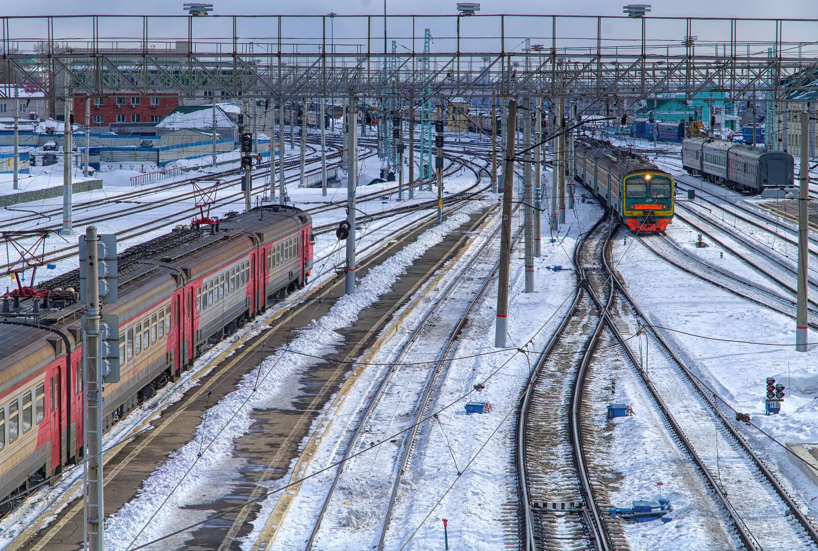 Pentax K-500 sample photo. Railway, winter, train photography