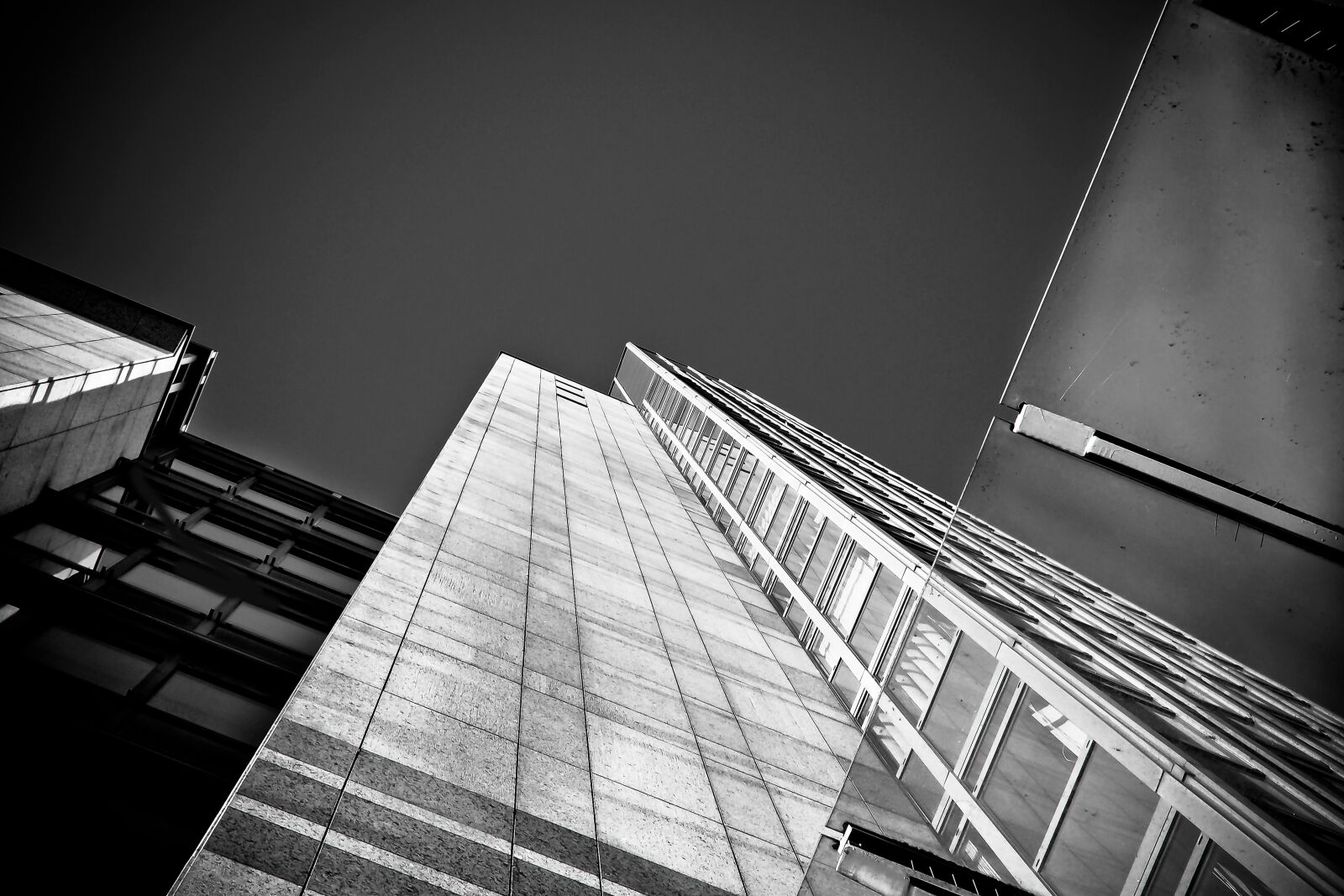 Olympus OM-D E-M10 sample photo. Architecture, modern, building photography