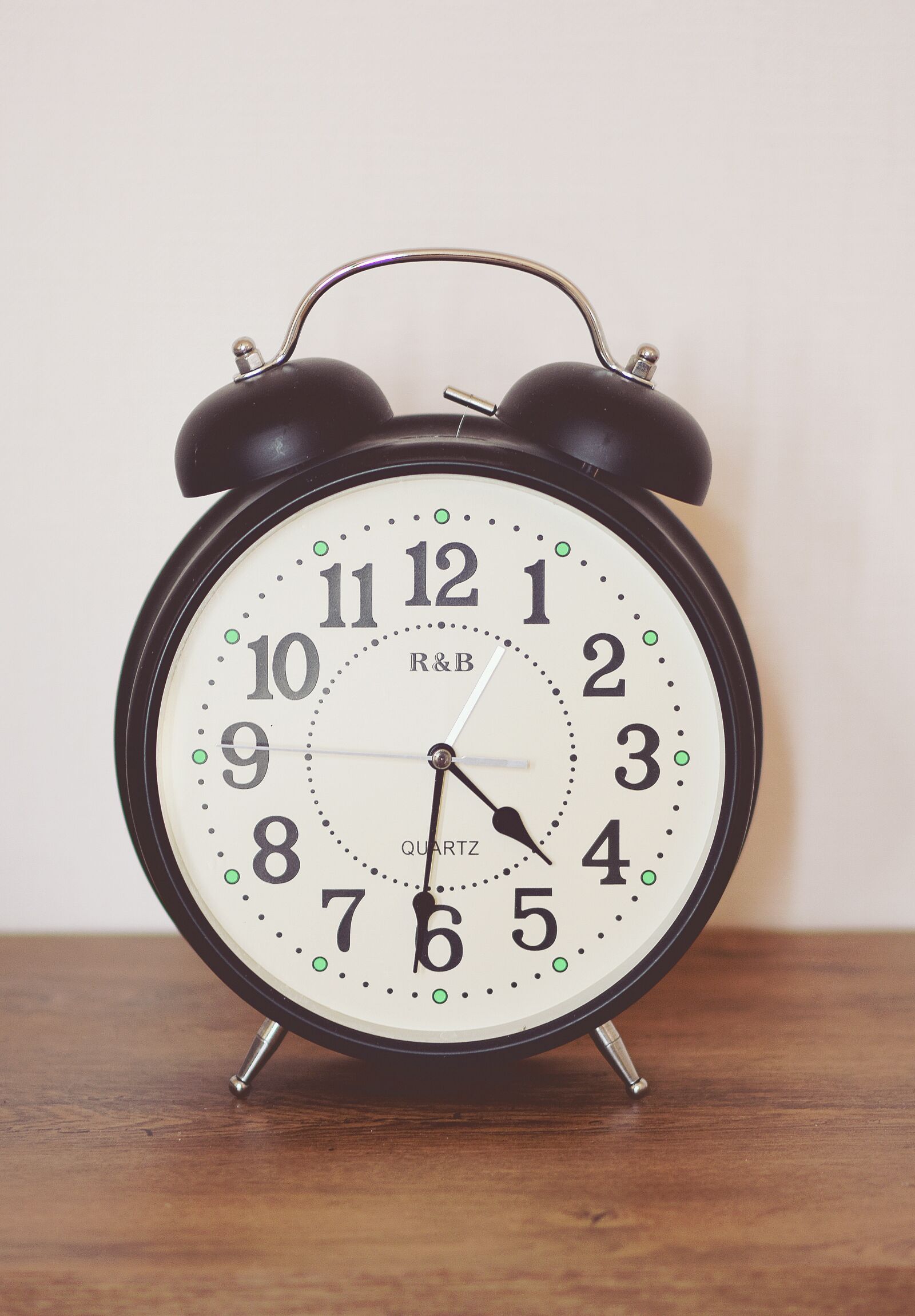Nikon D7200 sample photo. Clock, time, watch photography