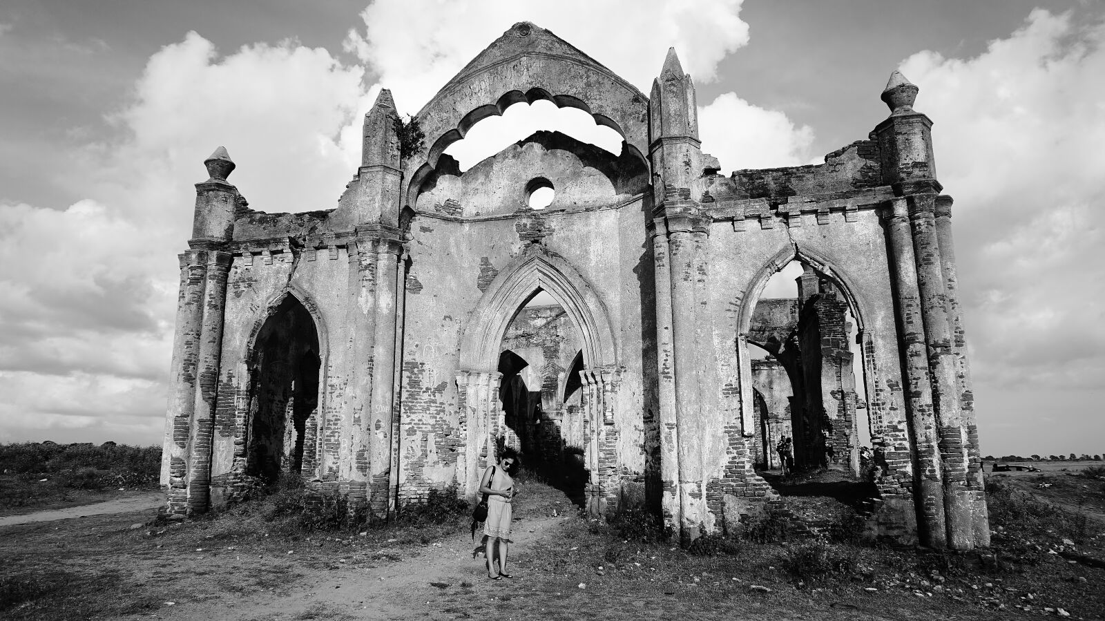 Sony Alpha a5000 (ILCE 5000) sample photo. Church, architecture, building photography