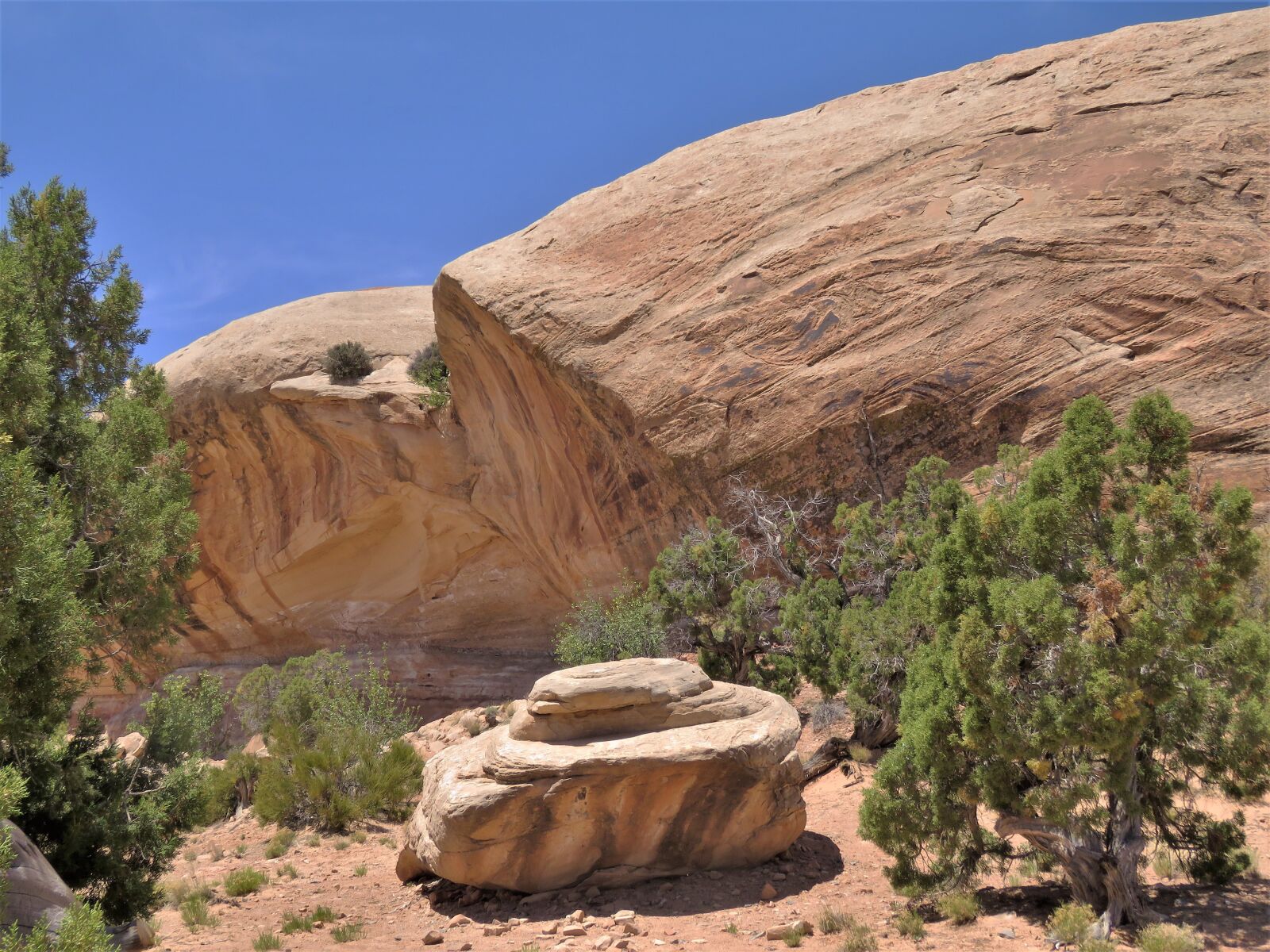 Canon PowerShot SX60 HS sample photo. Utah, hiking, rock formations photography